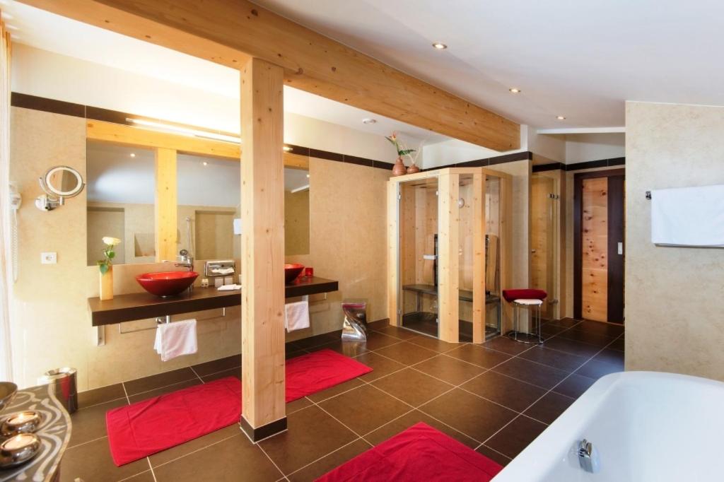 Panorama Suite with infrared cabin photo 3