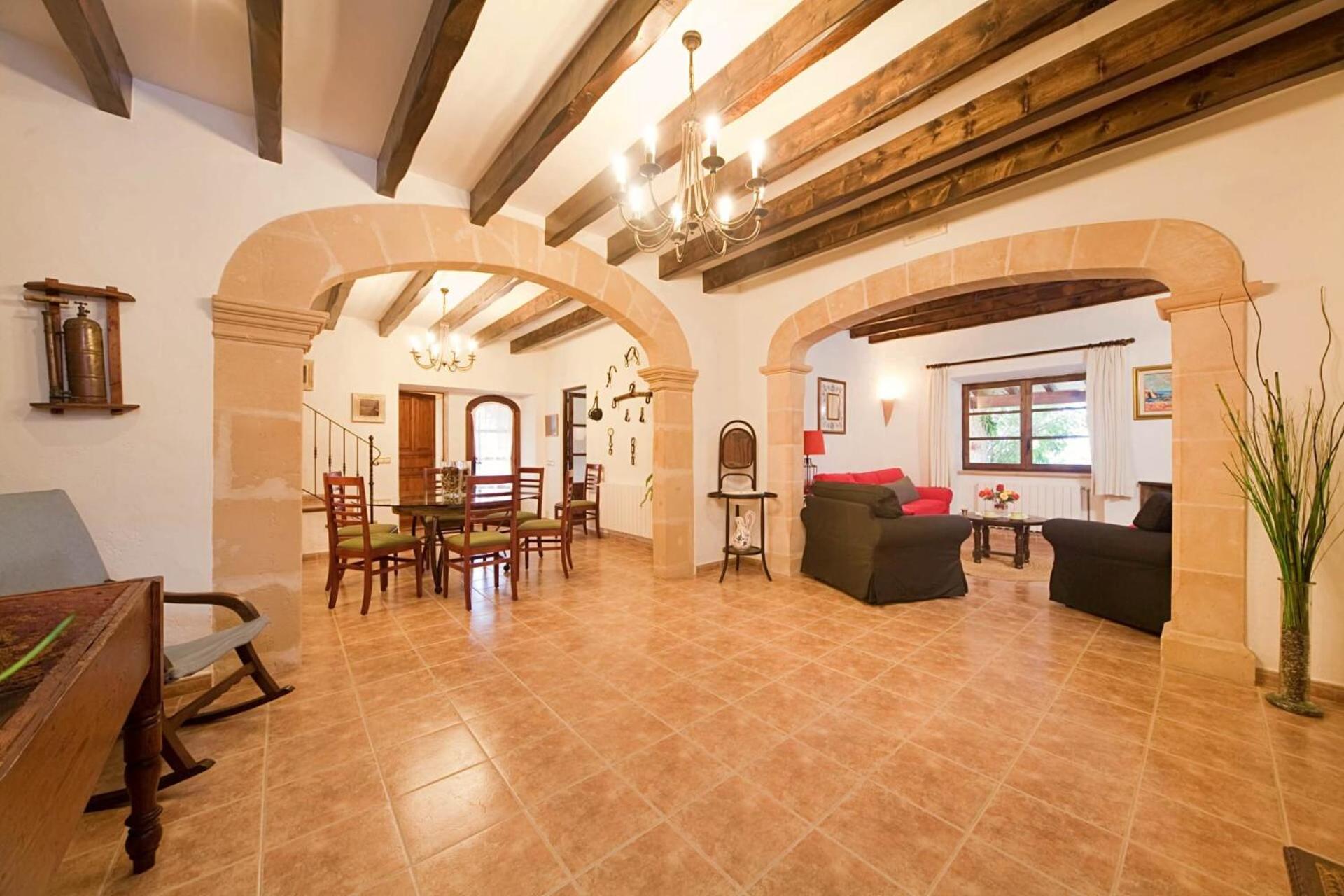 Apartamento con vista a la piscina
