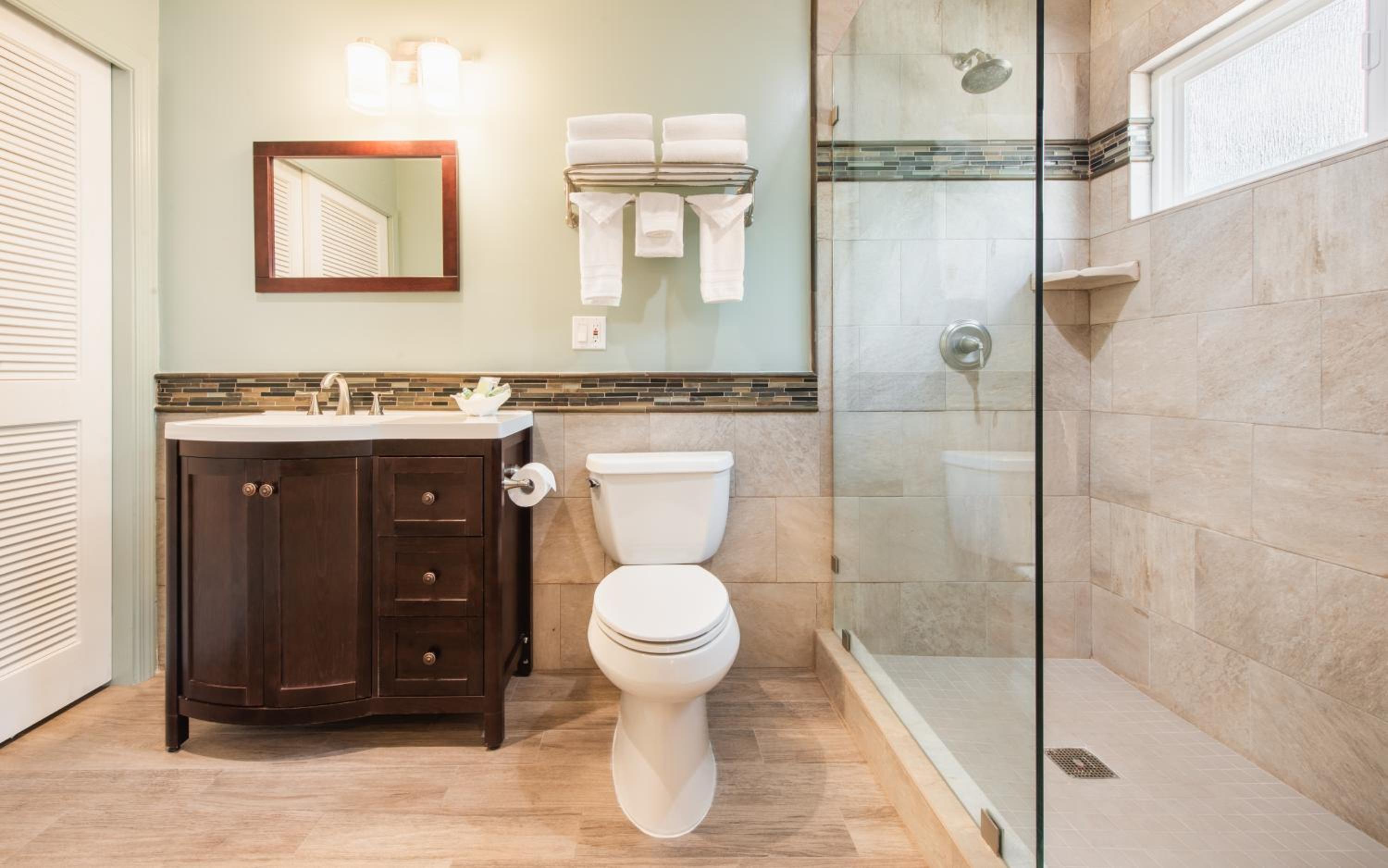 King Suite - Photo 5