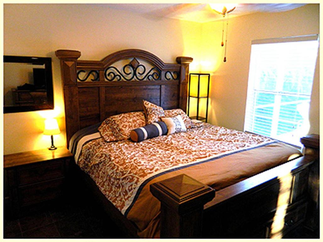 Three-Bedroom House photo 1