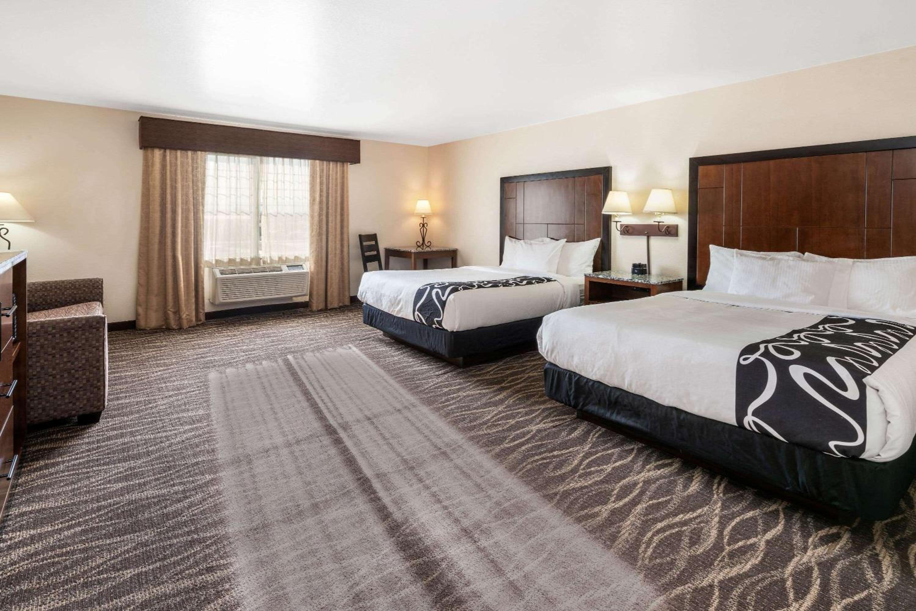 Deluxe Queen Room with Two Queen Beds - Photo 1