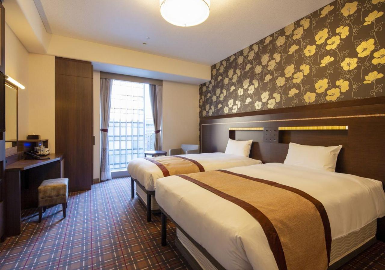 Superior Room - Non-Smoking - High Floor - Photo 2