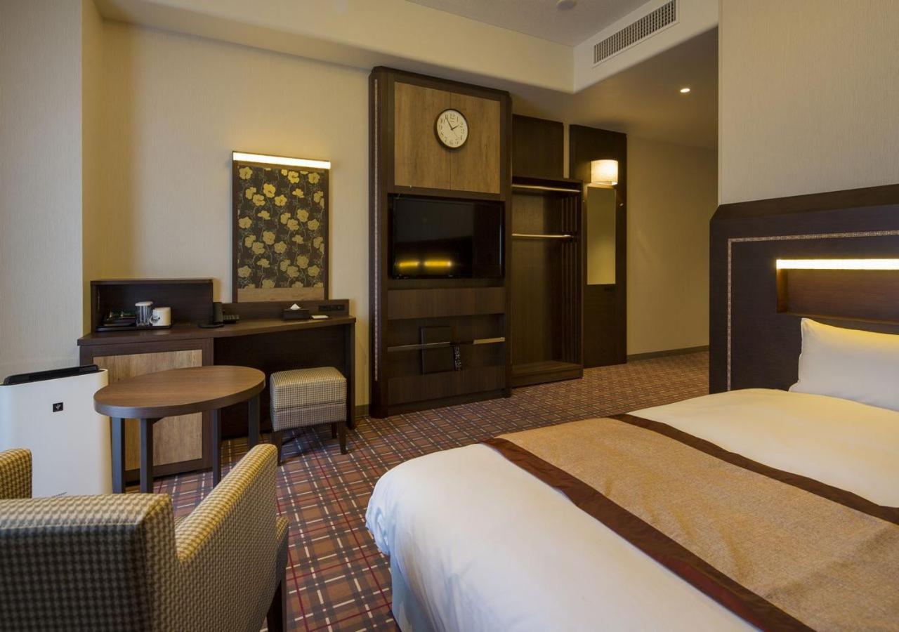 Universal Room - Non-Smoking - Photo 1