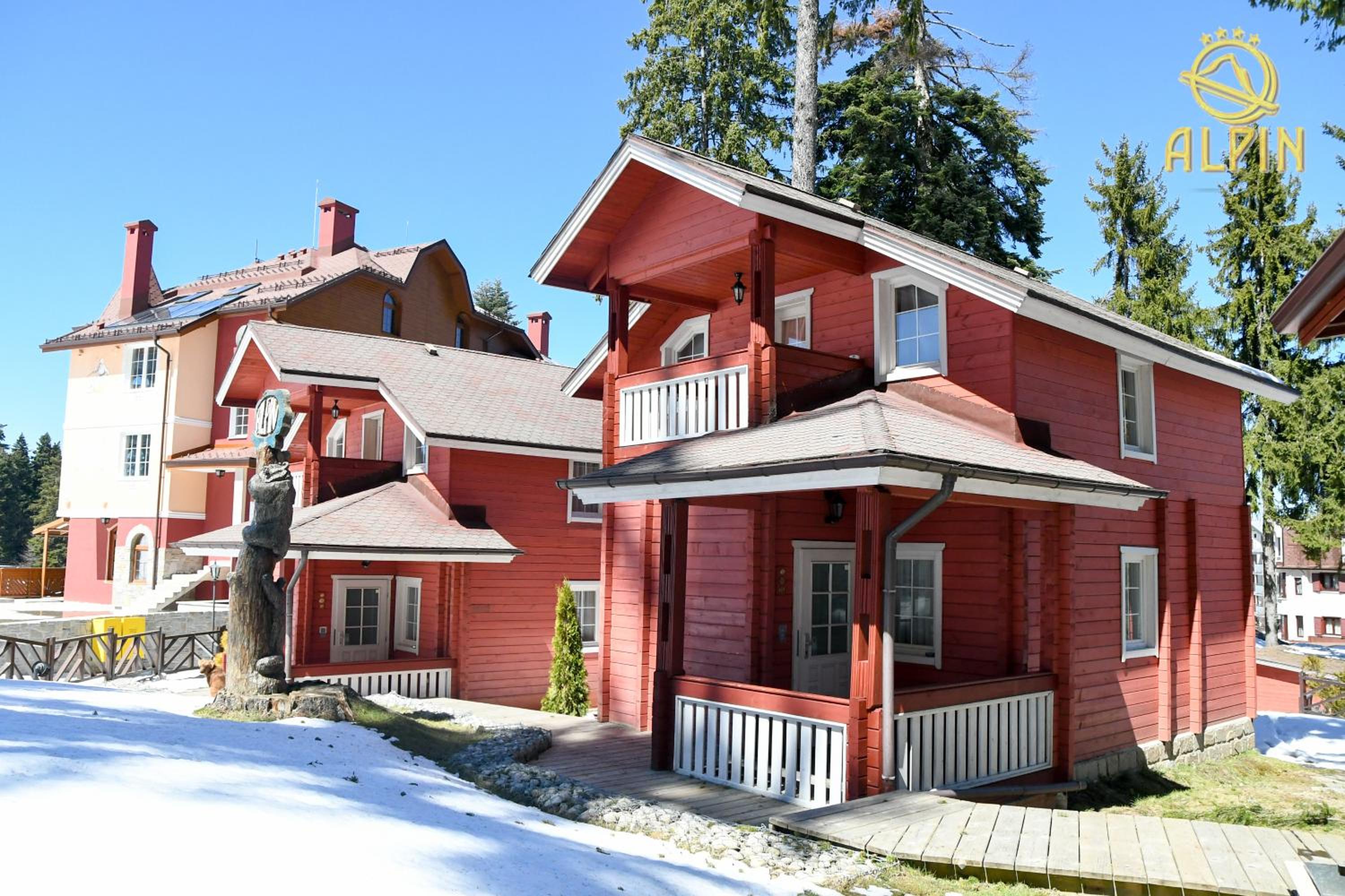Superior Chalet - Photo 4