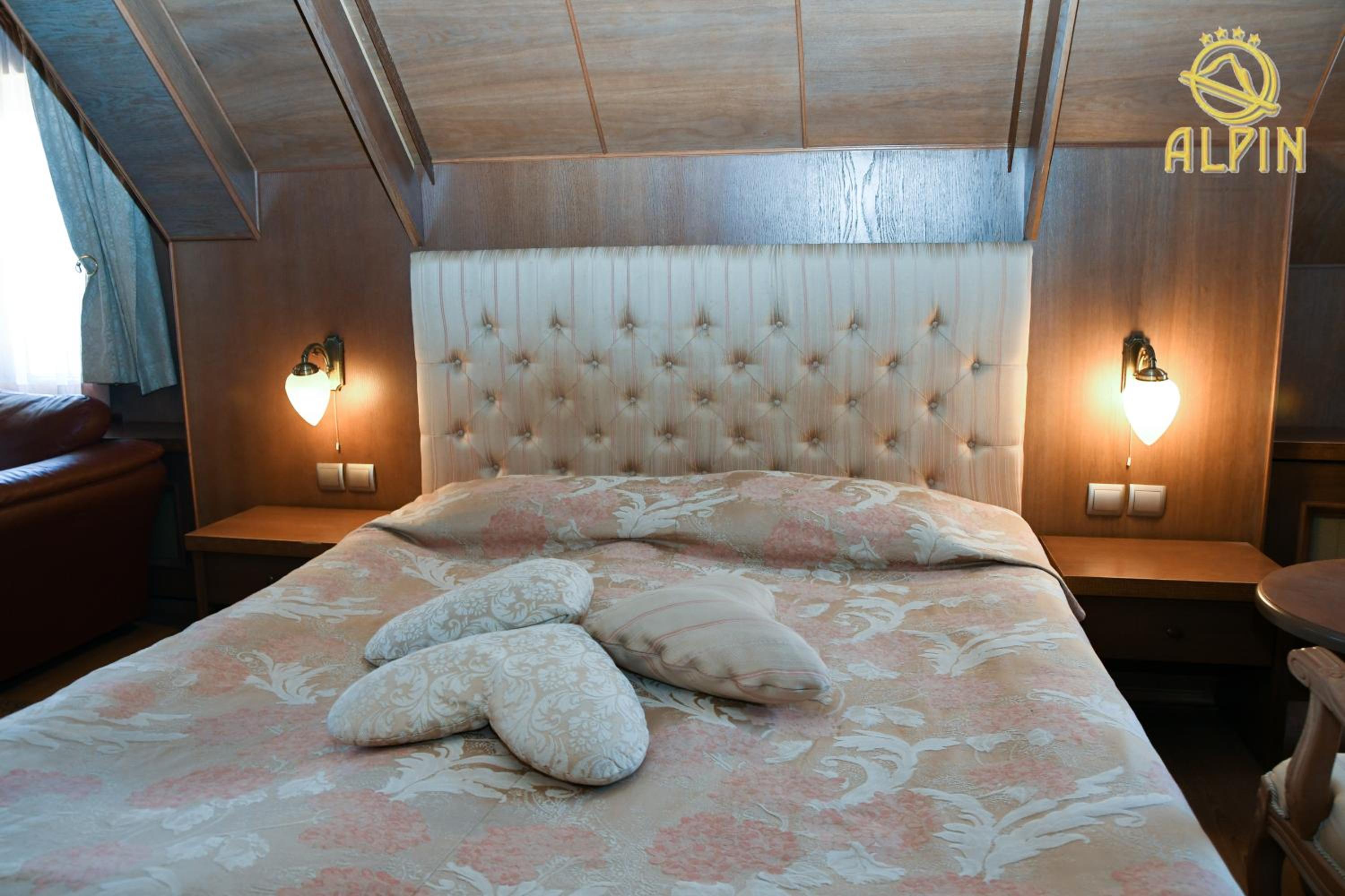 Junior Suite (2 Adults) photo 1