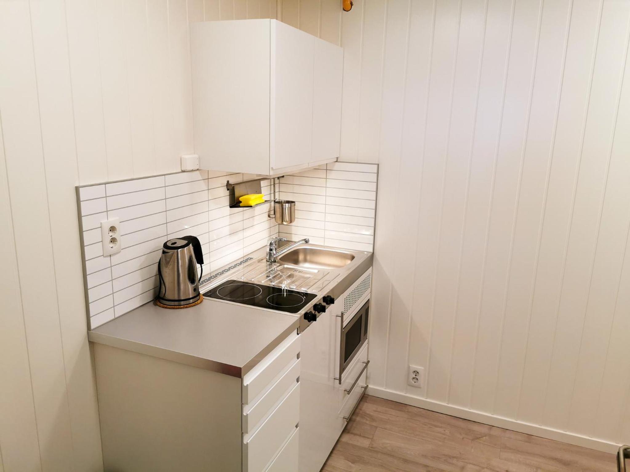 Quadruple Room with Shower - Photo 5