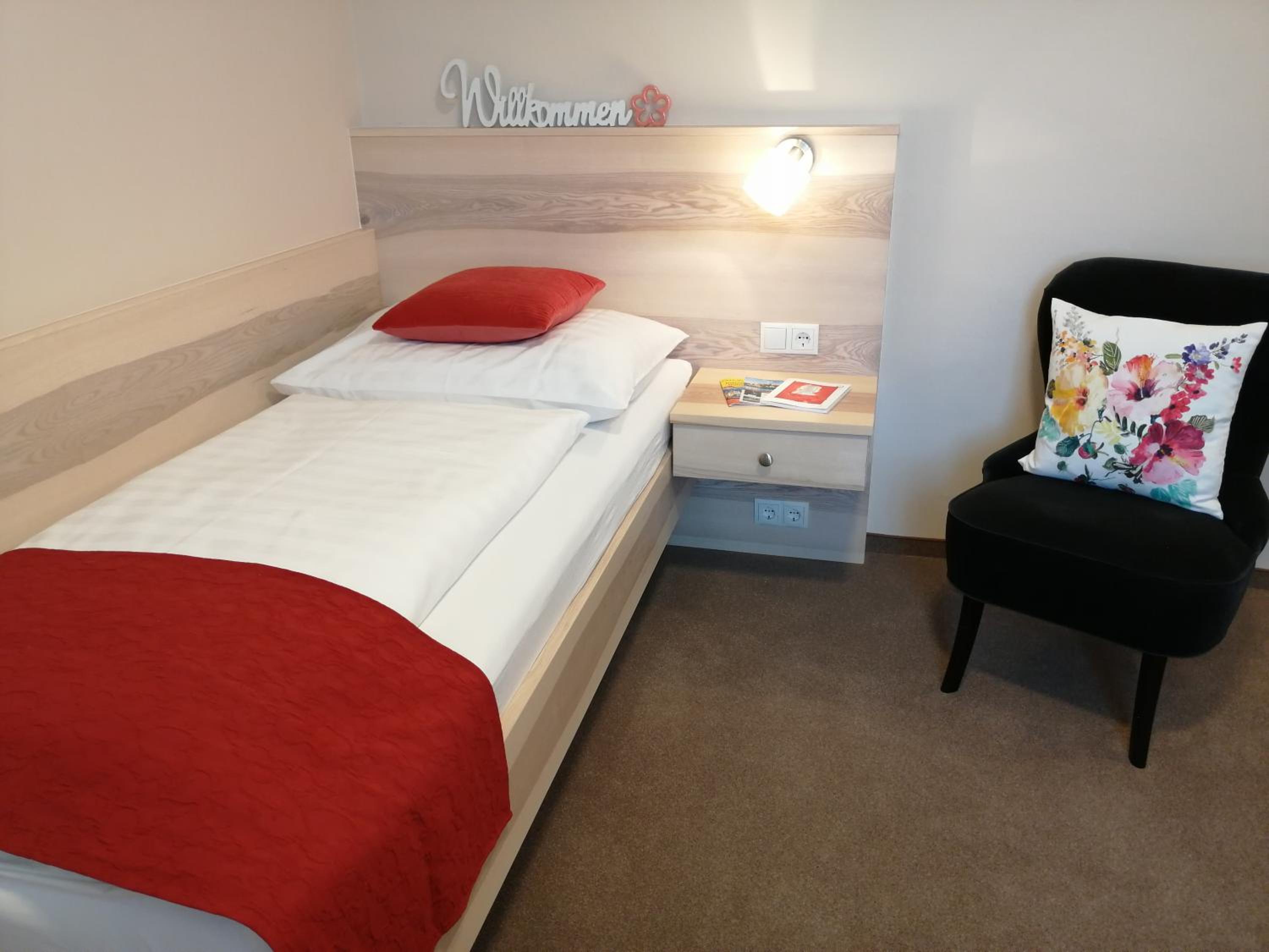 Standard Single Room photo 2