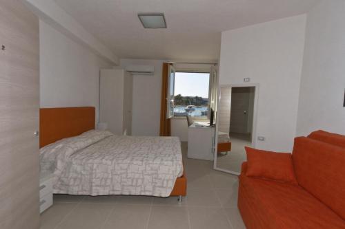 Double Room with Sea View - Ground Floor