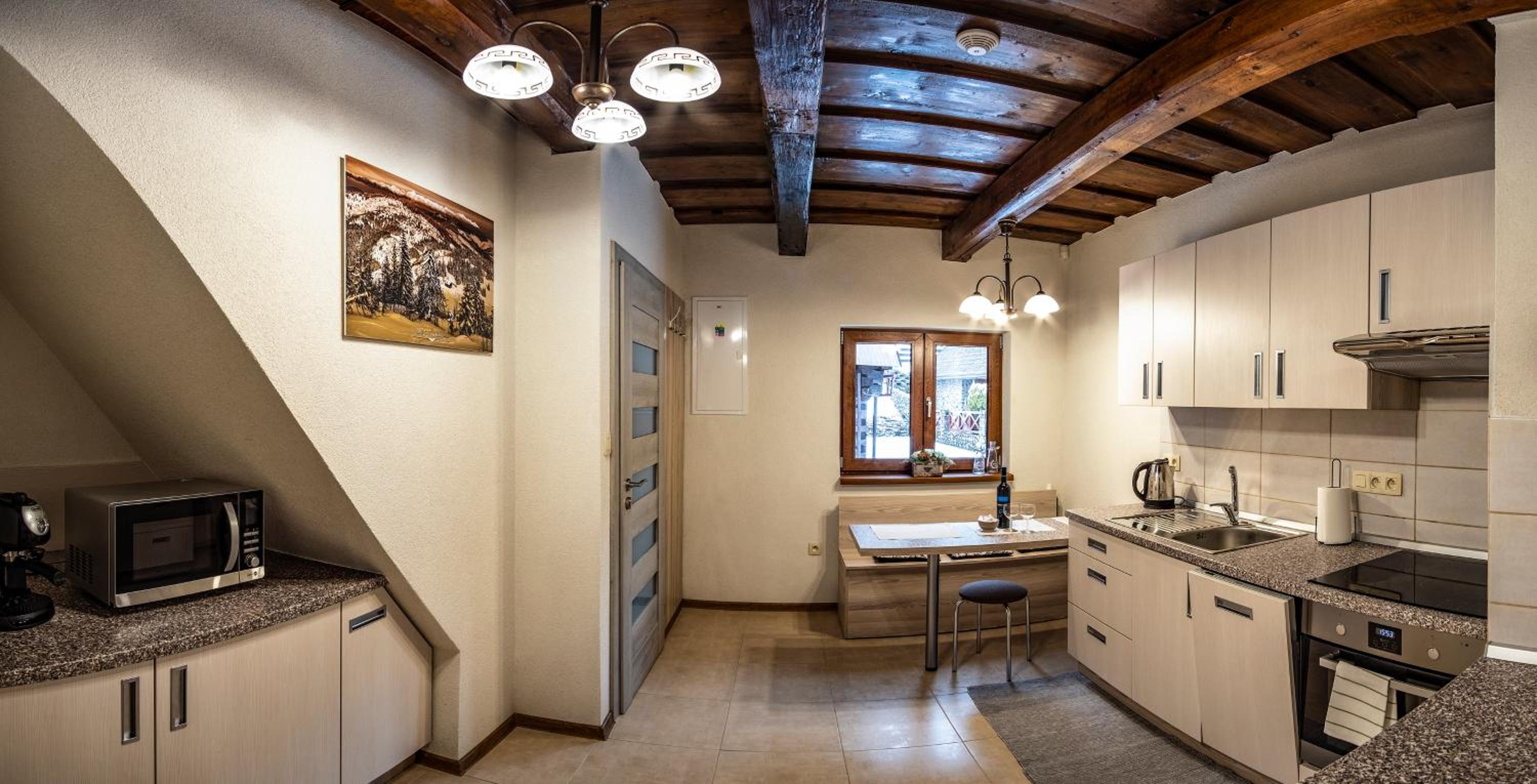 Apartment photo 3