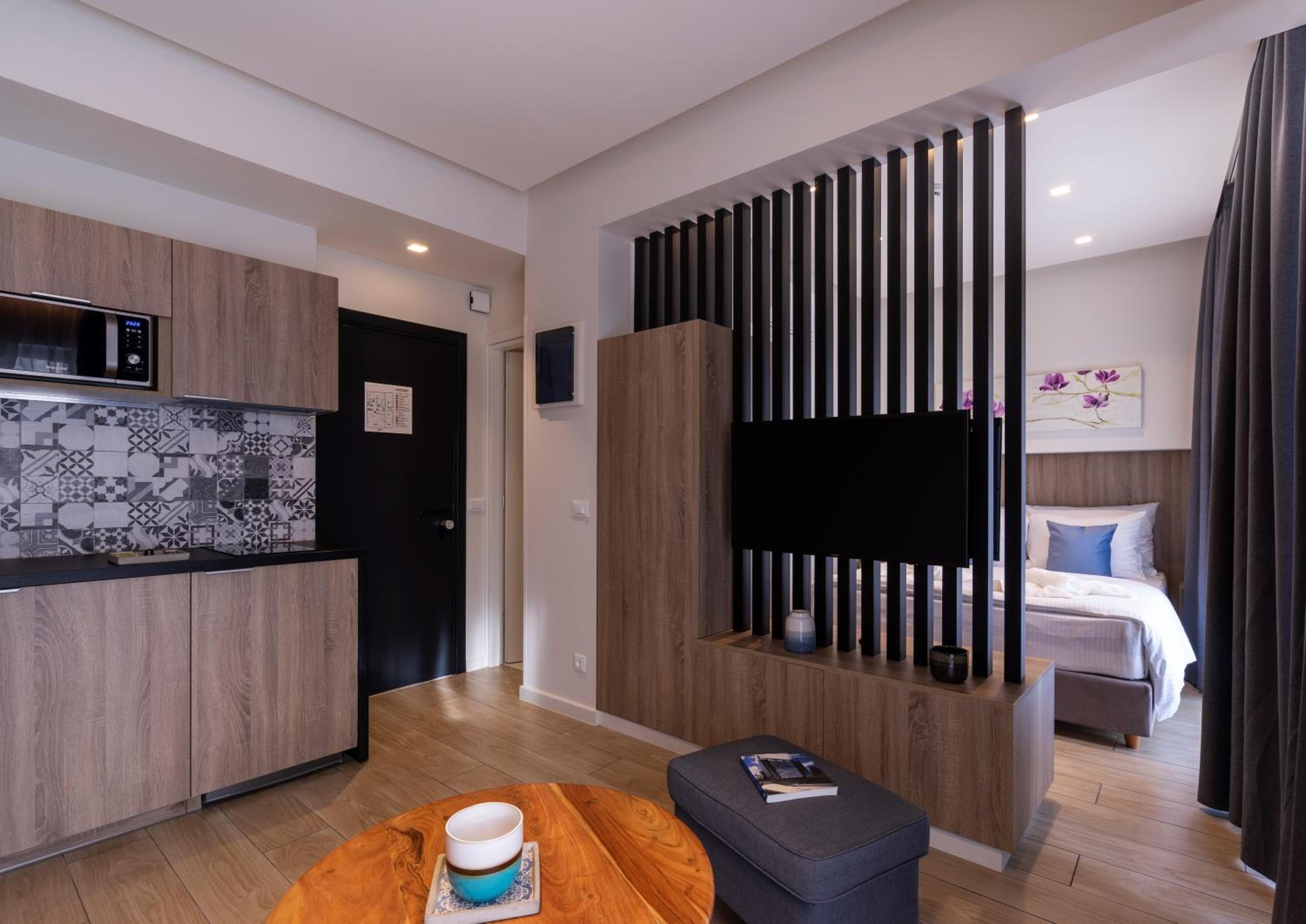 Deluxe Apartment with Balcony photo 3