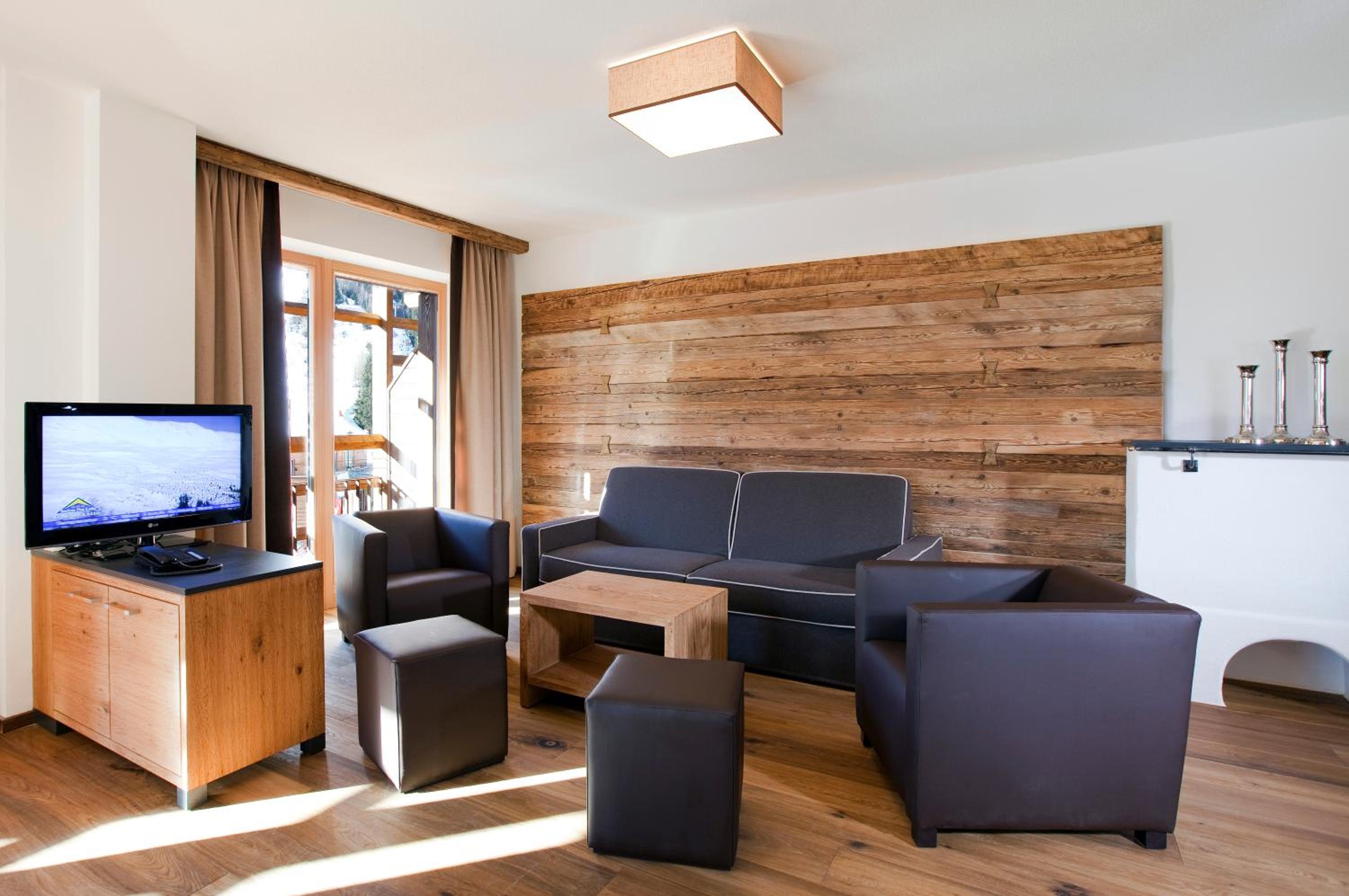 Apartment with Terrace photo 1