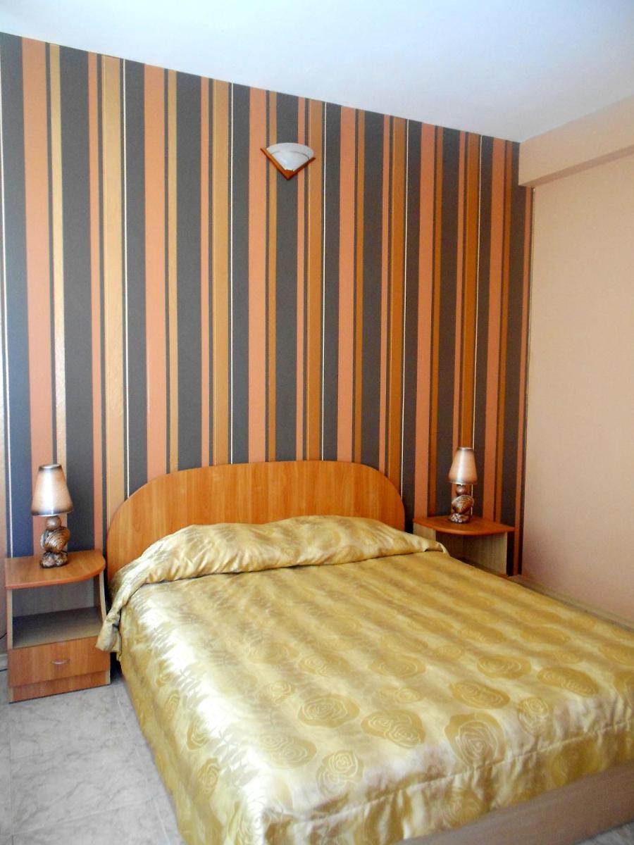 Apartment (2 Adults + 2 Children) photo 1