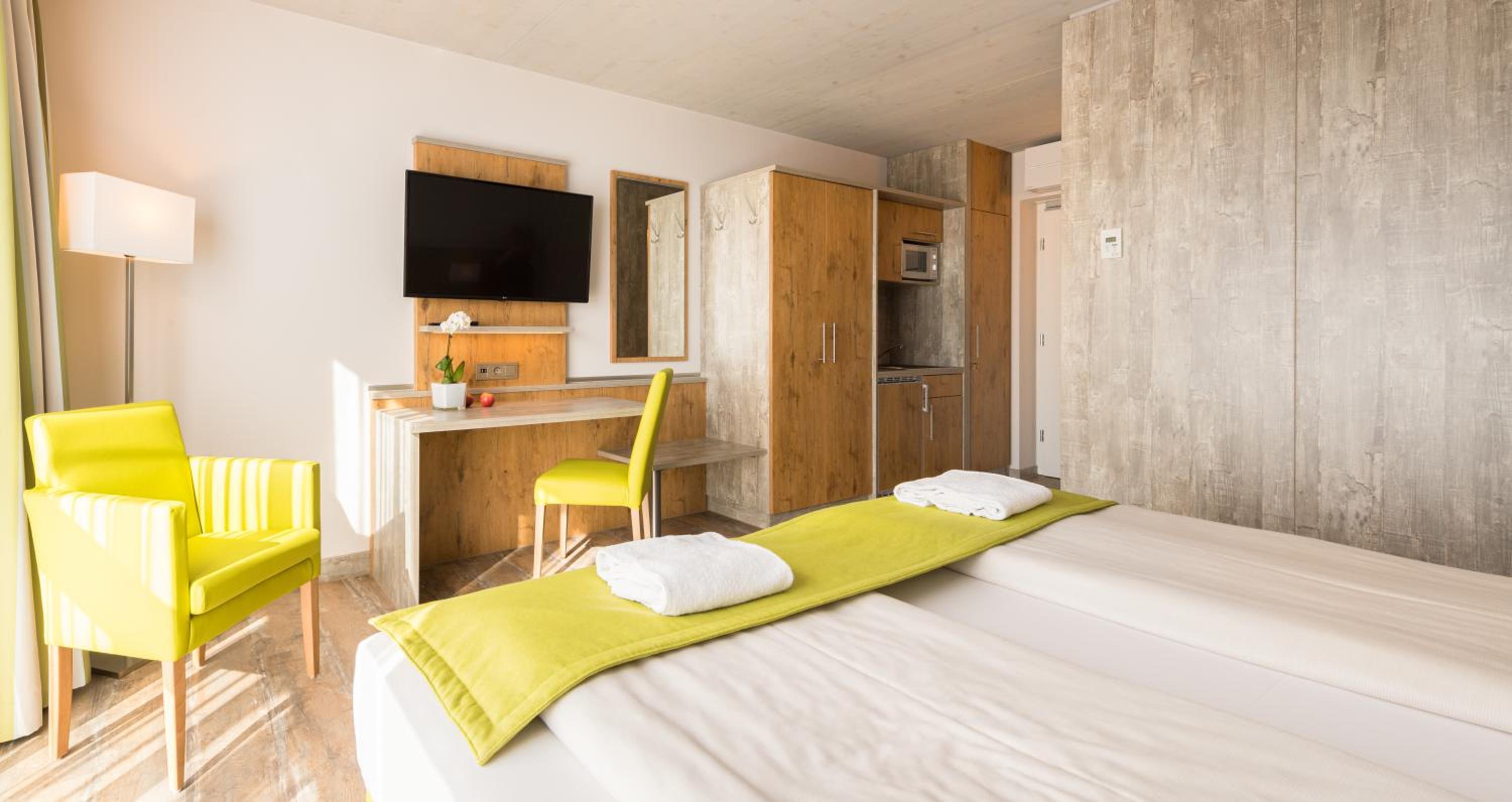 Double Room - Photo 5
