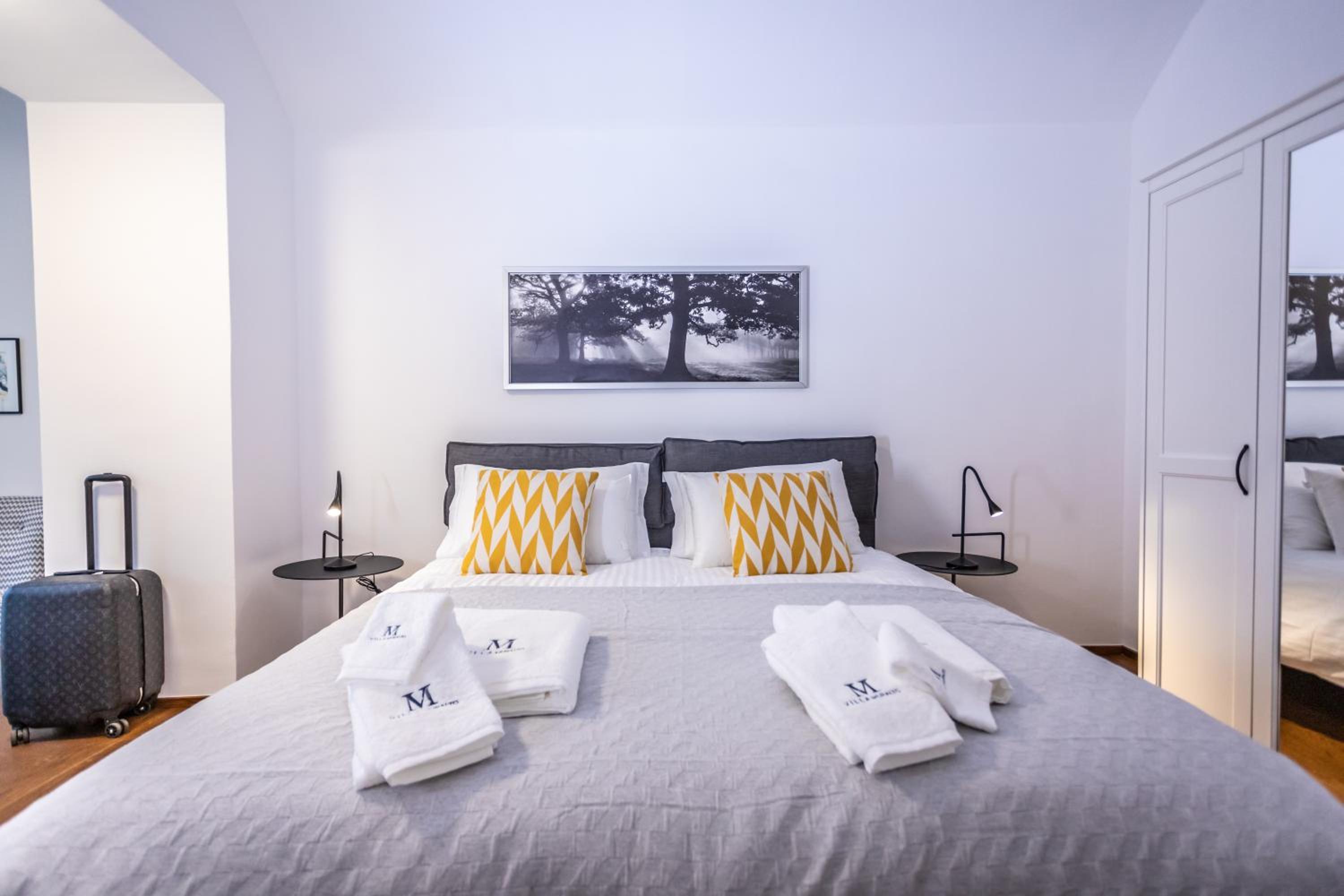 Deluxe Family Suite