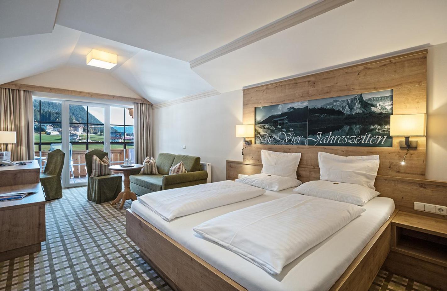 Comfort Double Room with Balcony - Photo 1