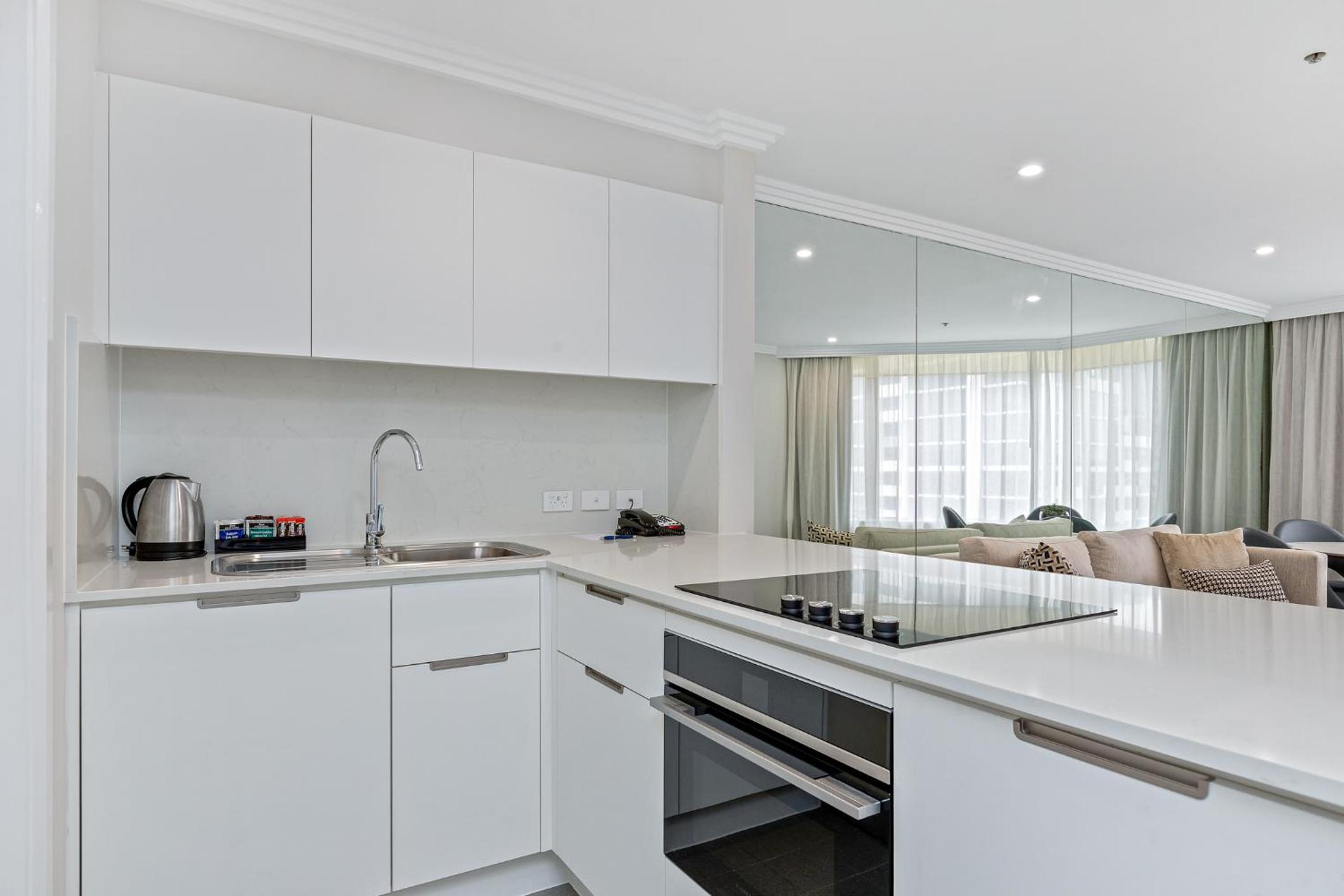 Superior One-Bedroom Apartment with City View