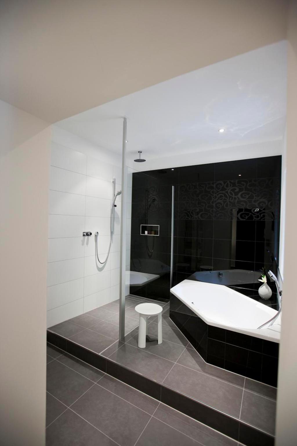 Deluxe Suite photo 3