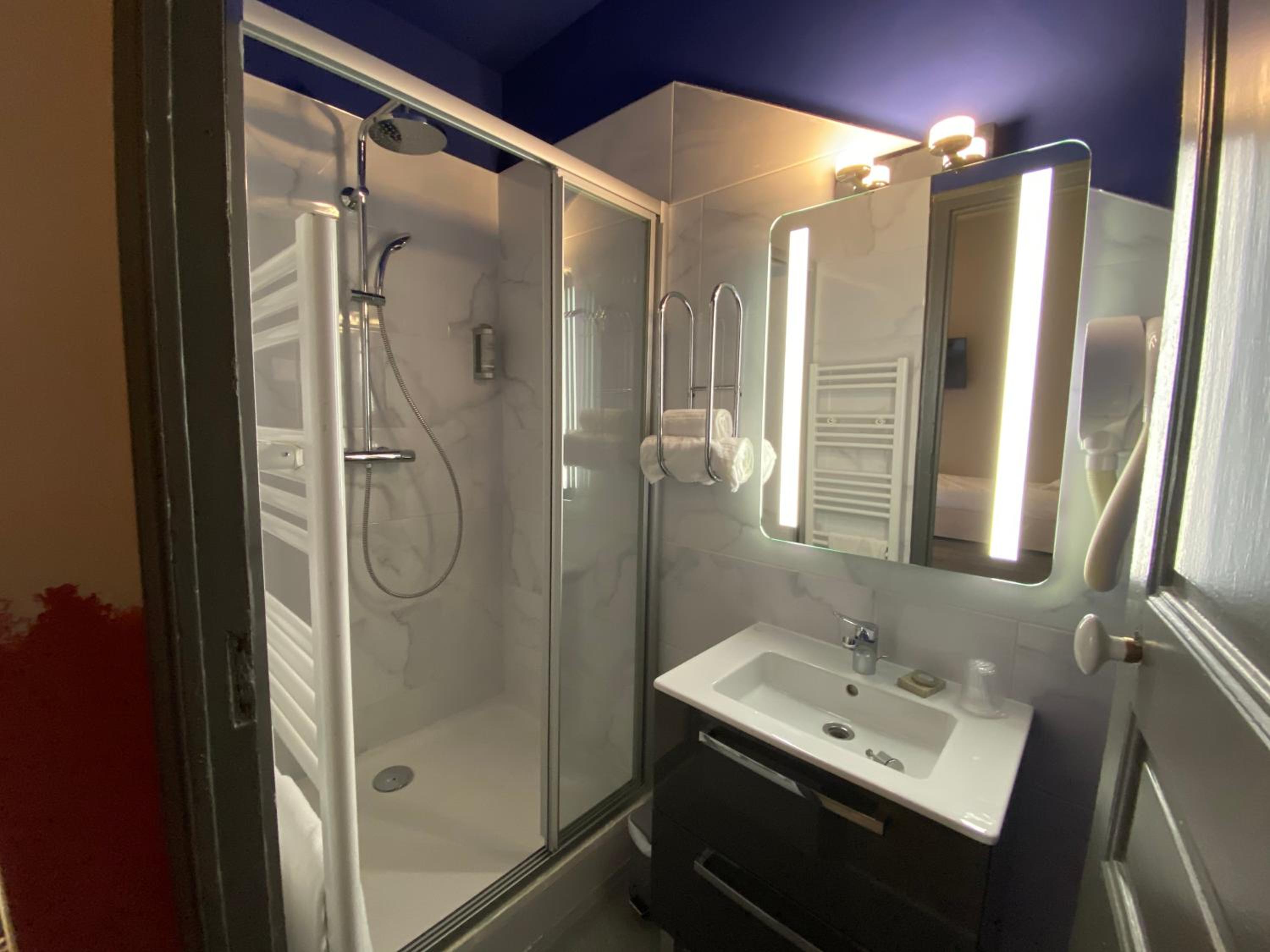 Superior Double Room with Terrace - Photo 6