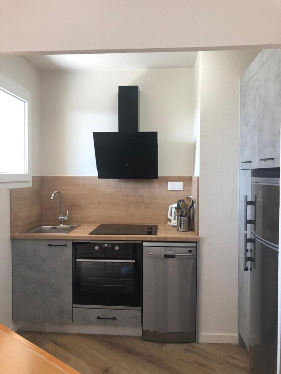 Two-Bedroom Apartment - Photo 9