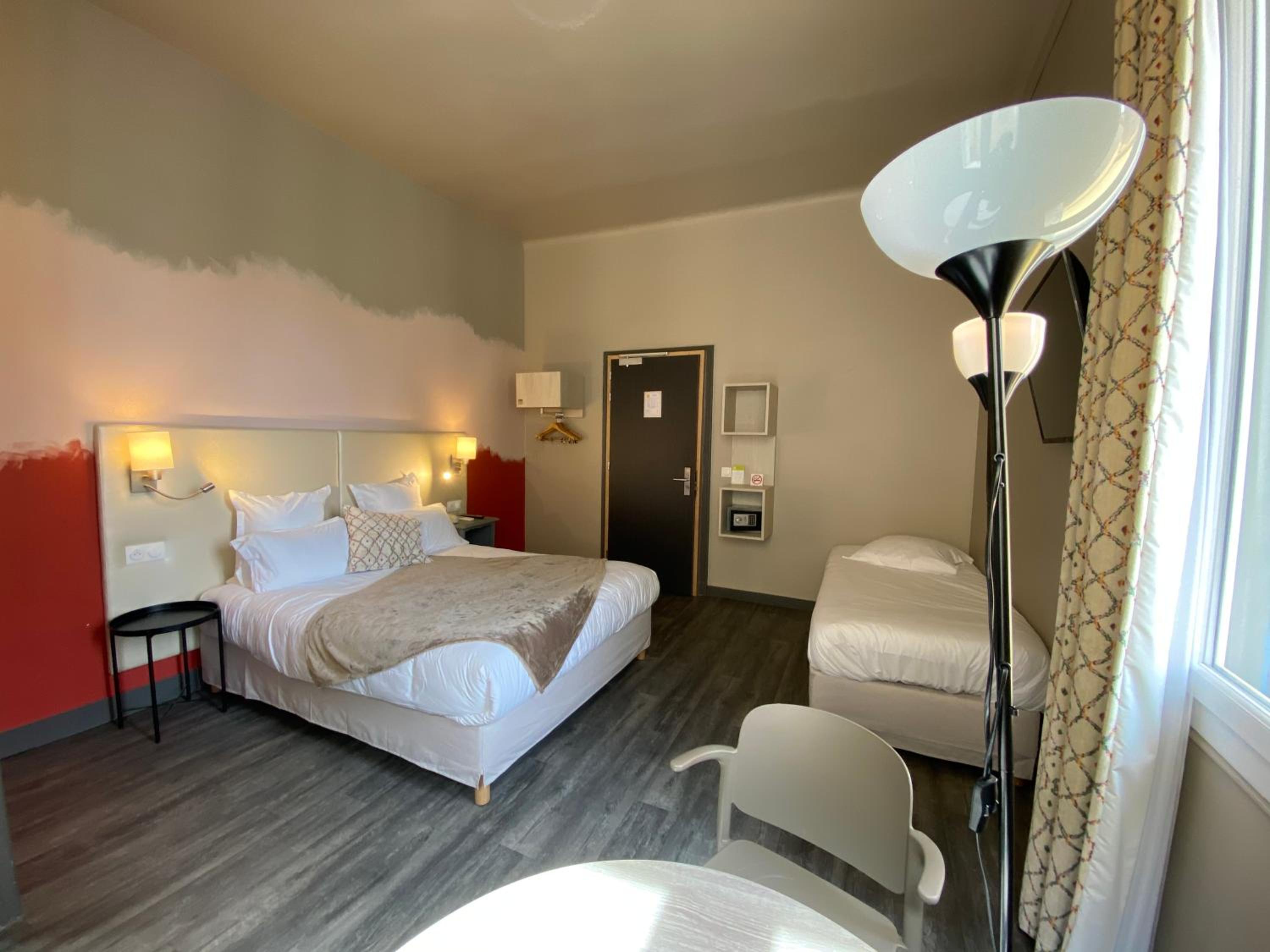 Superior Triple Room - Photo 17