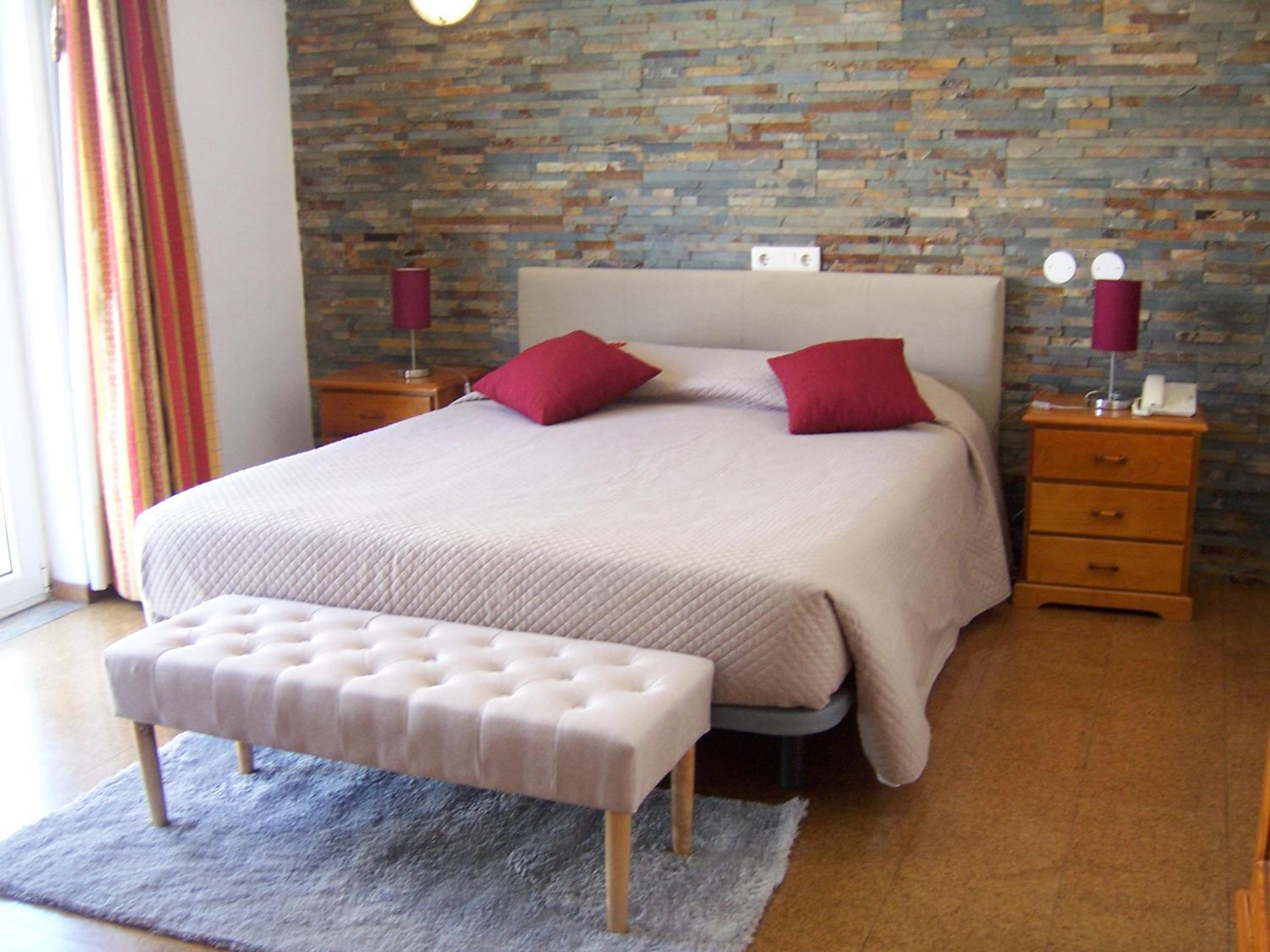 Double Room - Photo 3