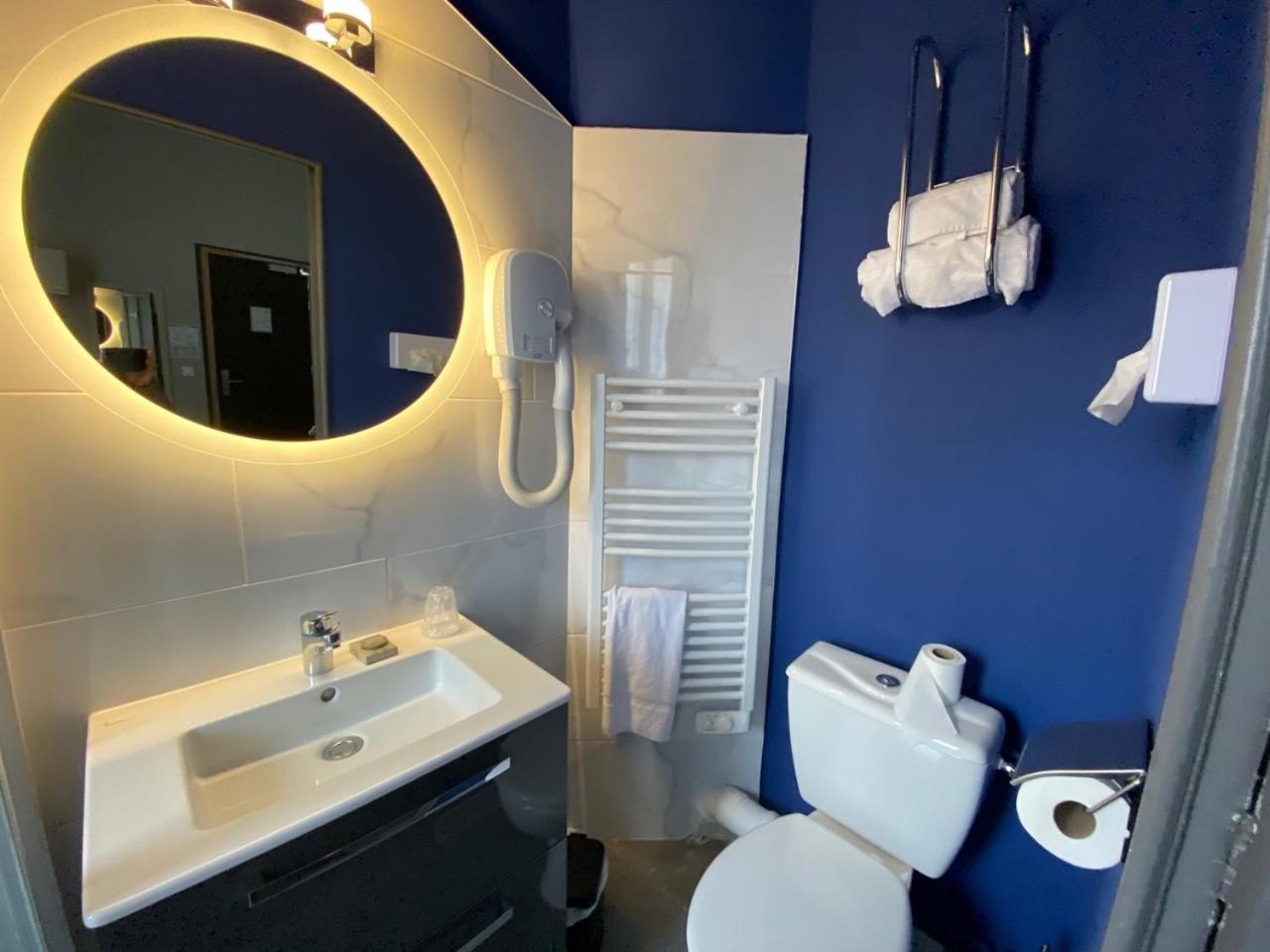 Double Room - Photo 34