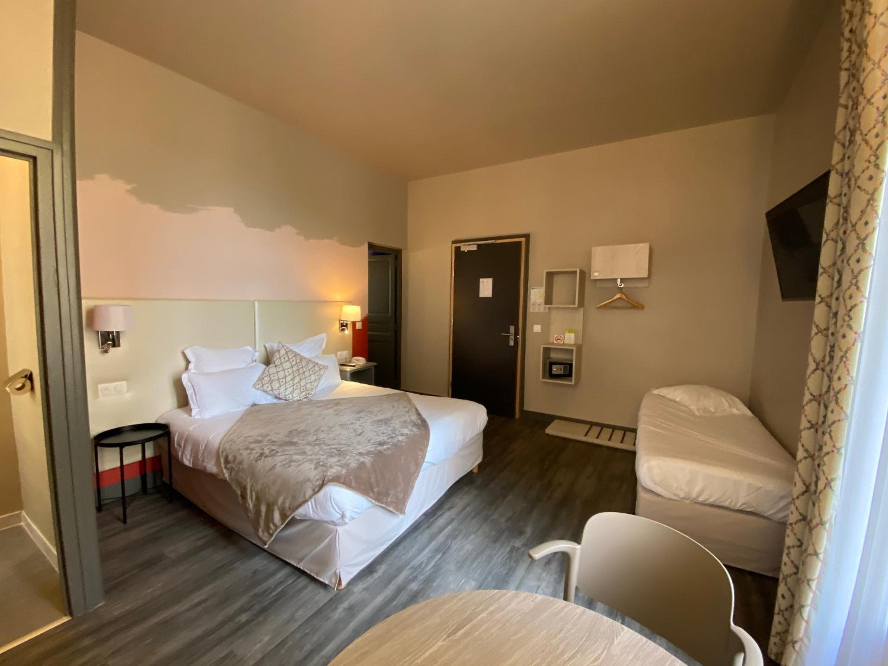 Superior Double Room with Terrace - Photo 1
