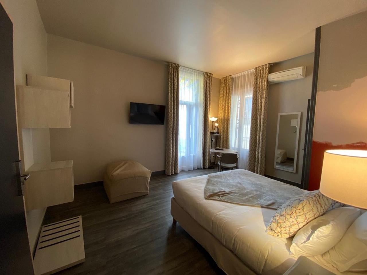 Superior Double Room with Terrace - Photo 3