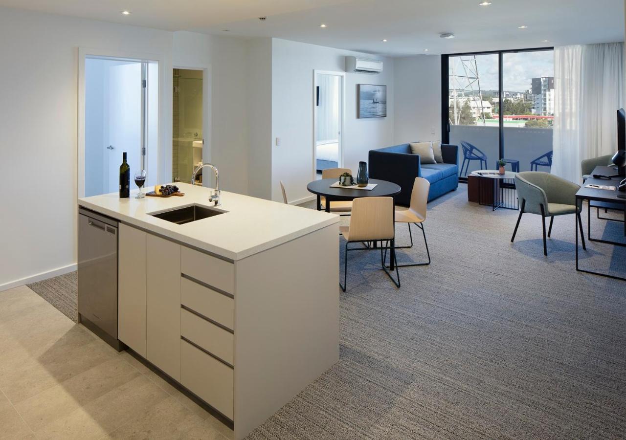 Three-Bedroom Apartment - Photo 4