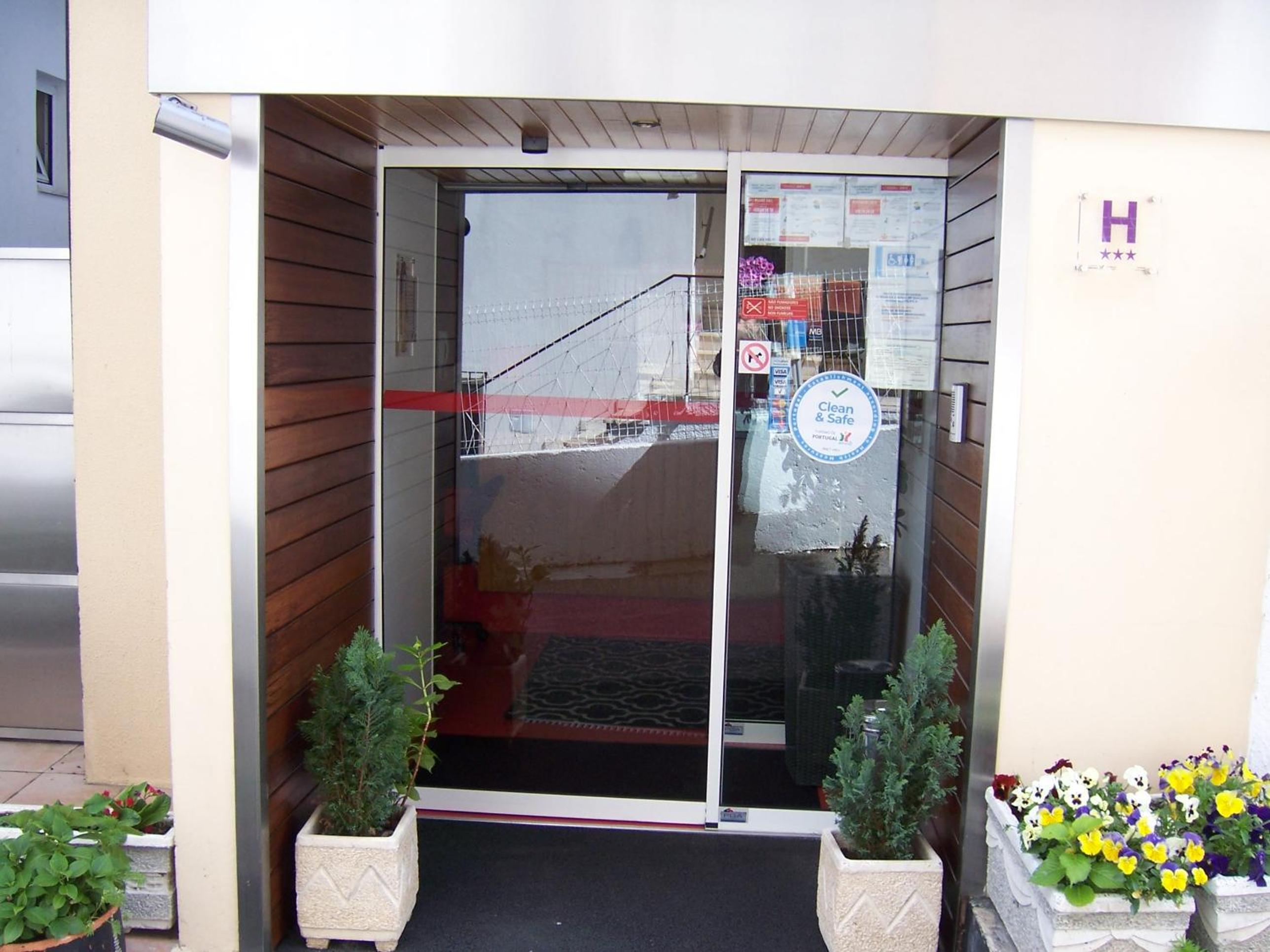 Double Room - Photo 2