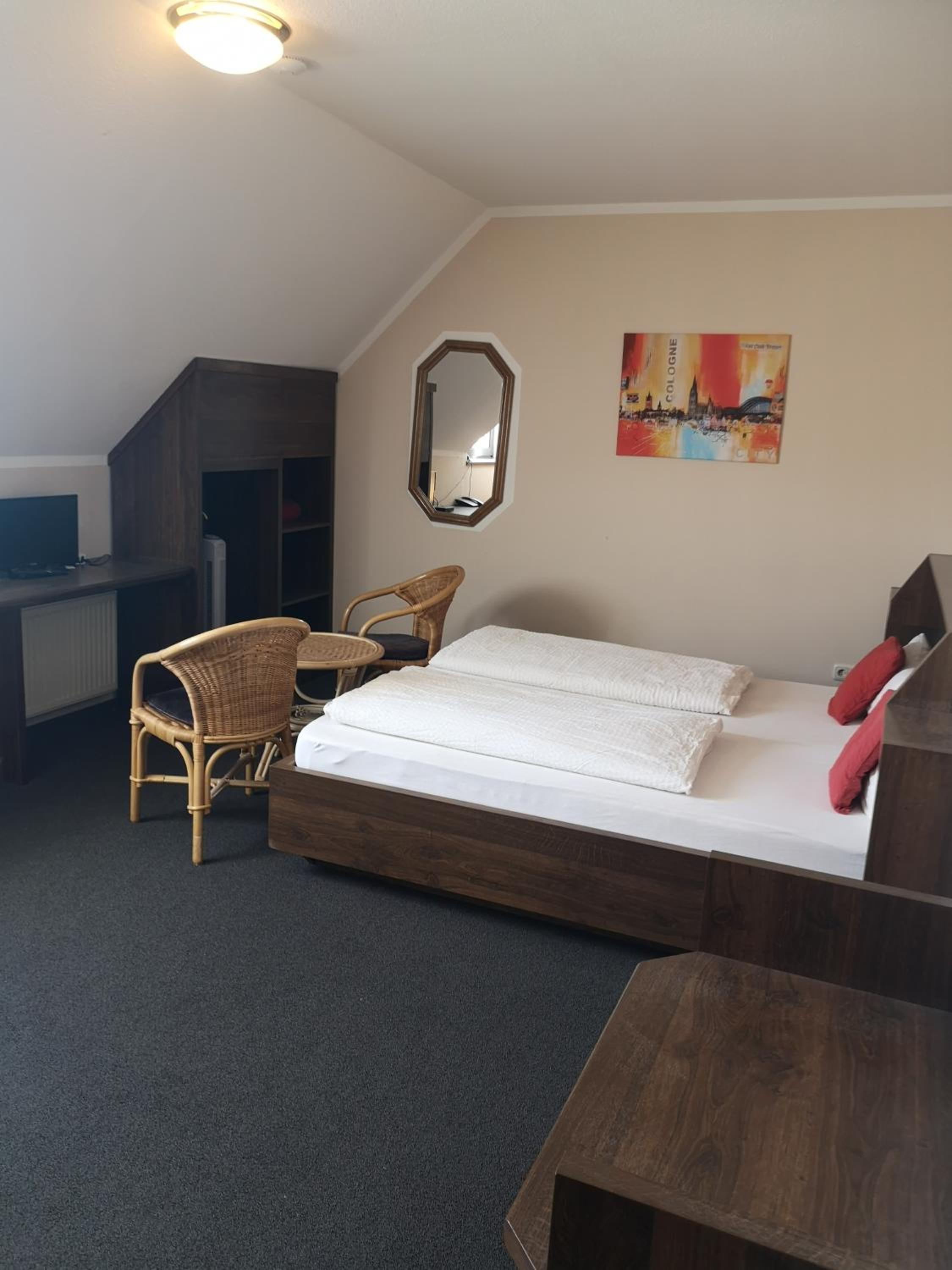 Double Room - Photo 2