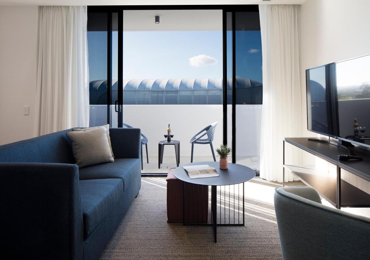 One-Bedroom Apartment - Photo 6