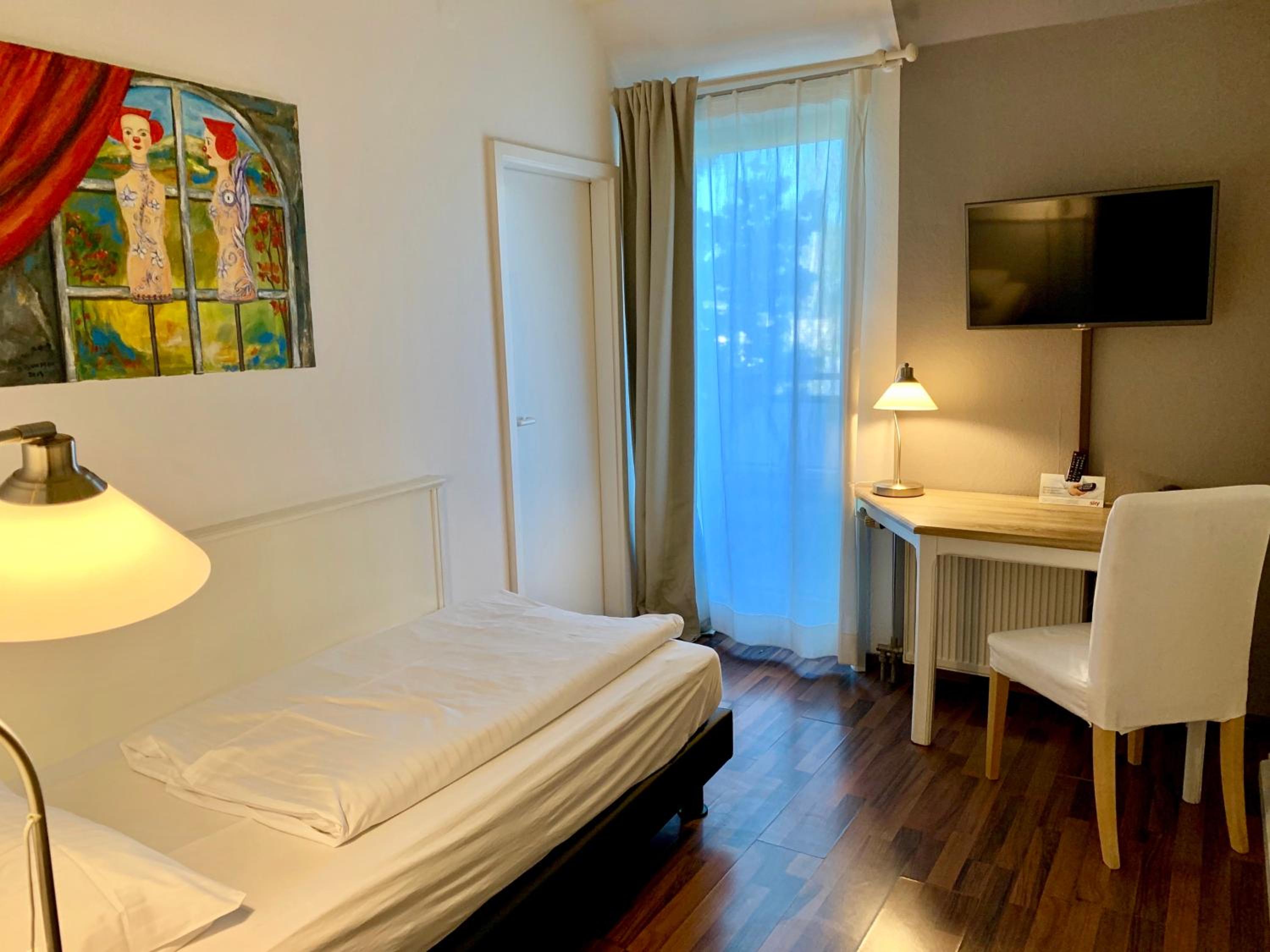 Single Room with Terrace photo 1