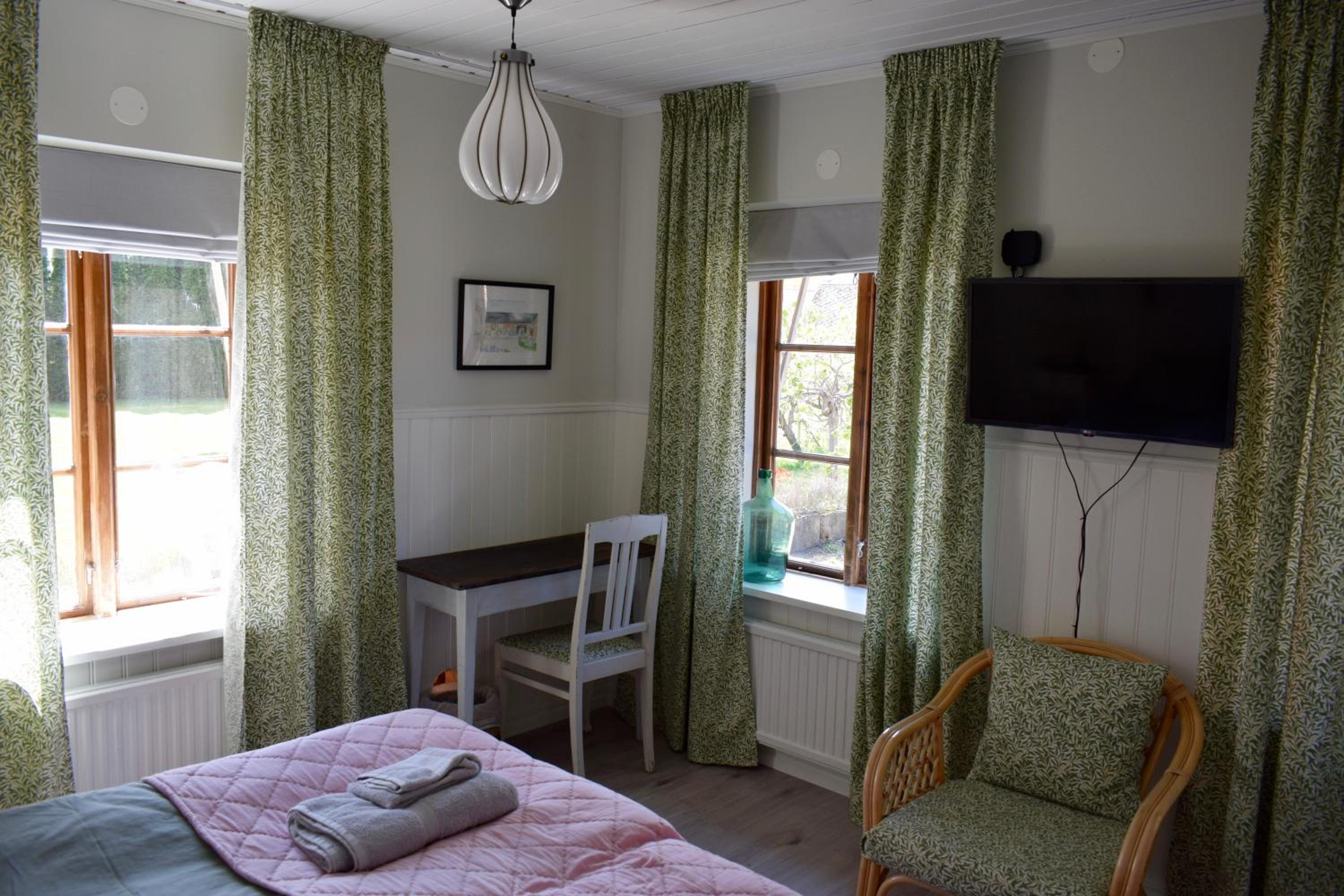 Double Room - Photo 1