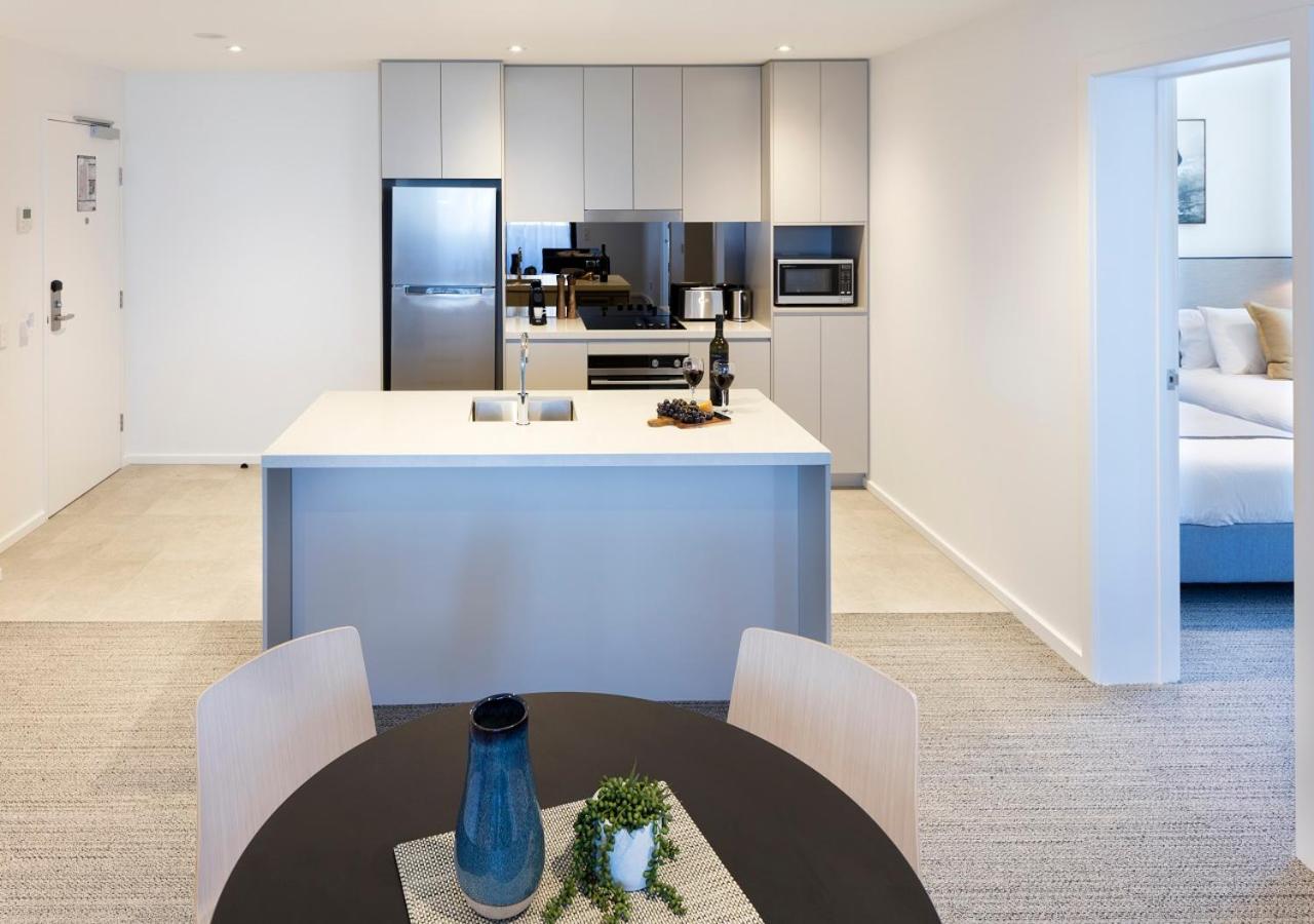 Three-Bedroom Apartment - Photo 2
