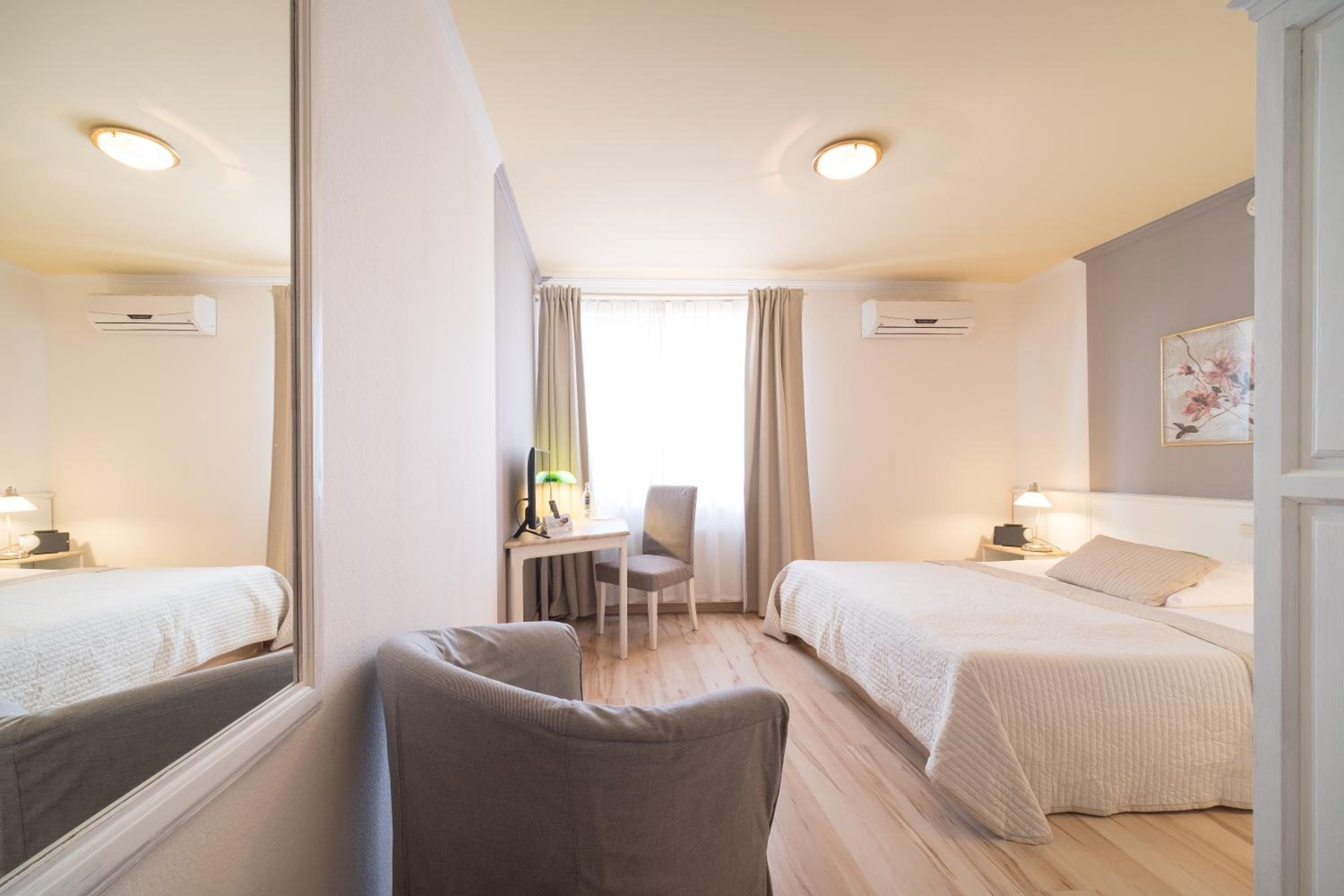 Standard Double Room photo 1