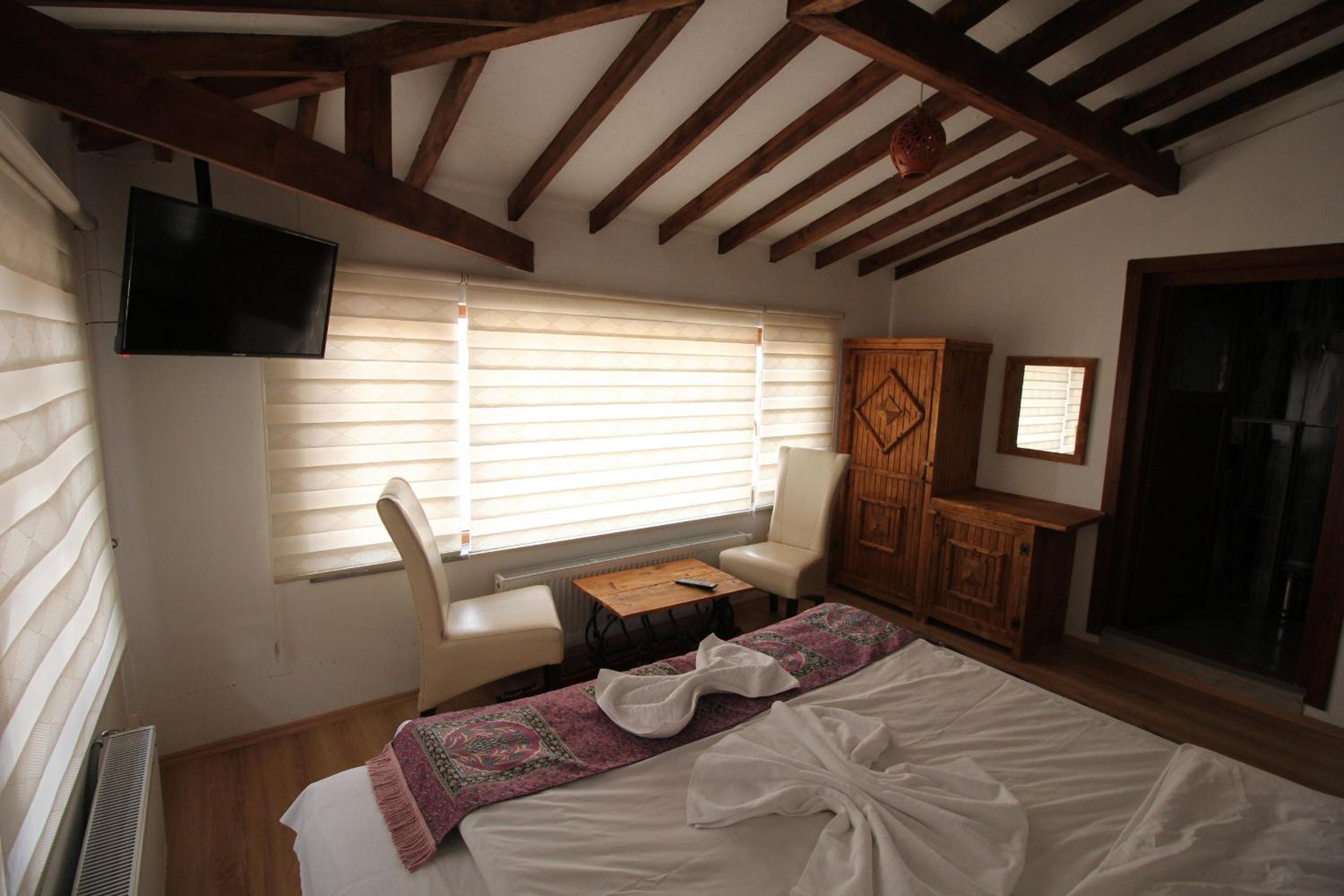 Comfort Double Room - Photo 6