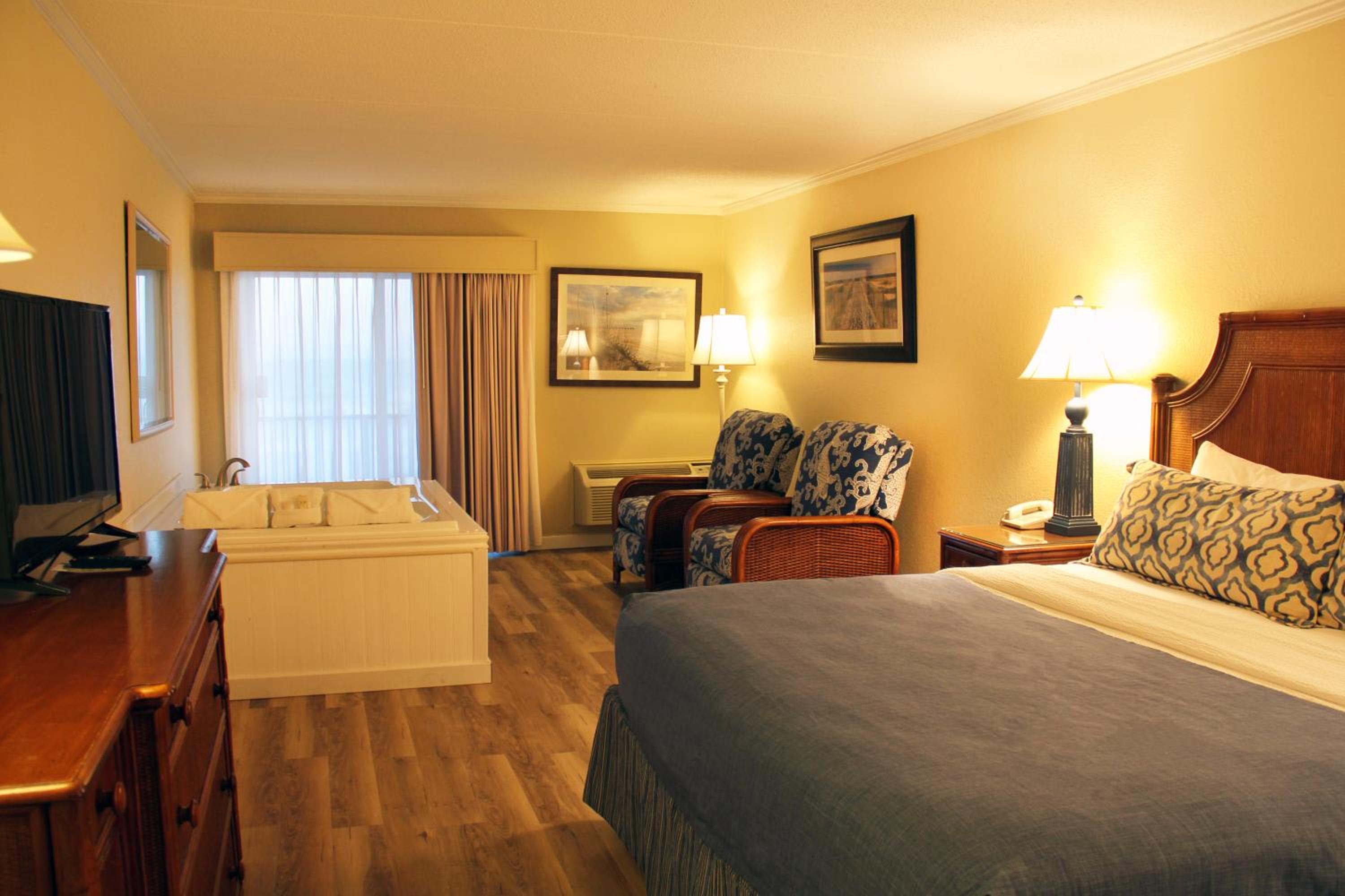 OJHM – Ocean Front Junior Honeymoon  photo 1