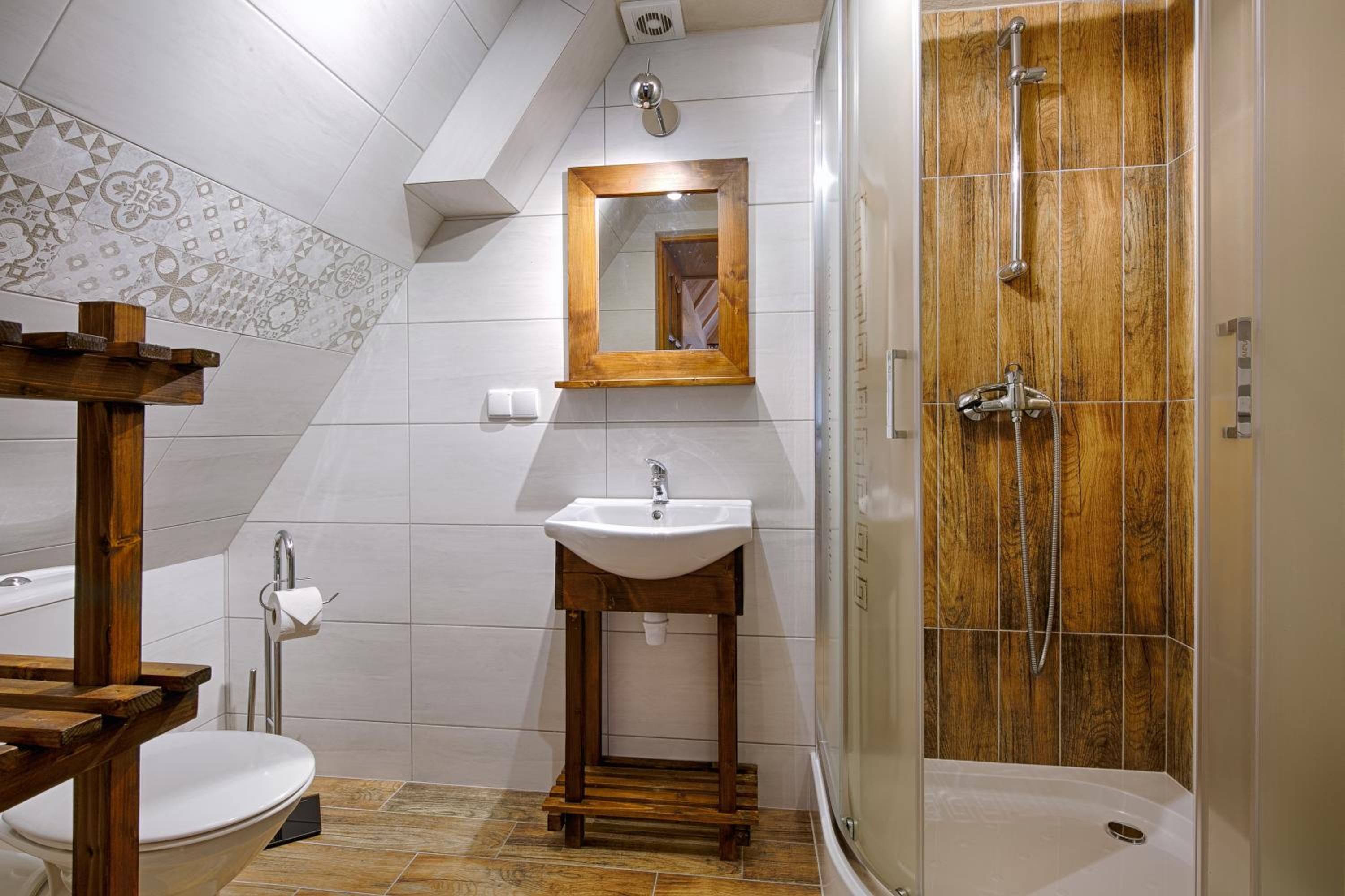 Duplex Quadruple Room - Photo 4