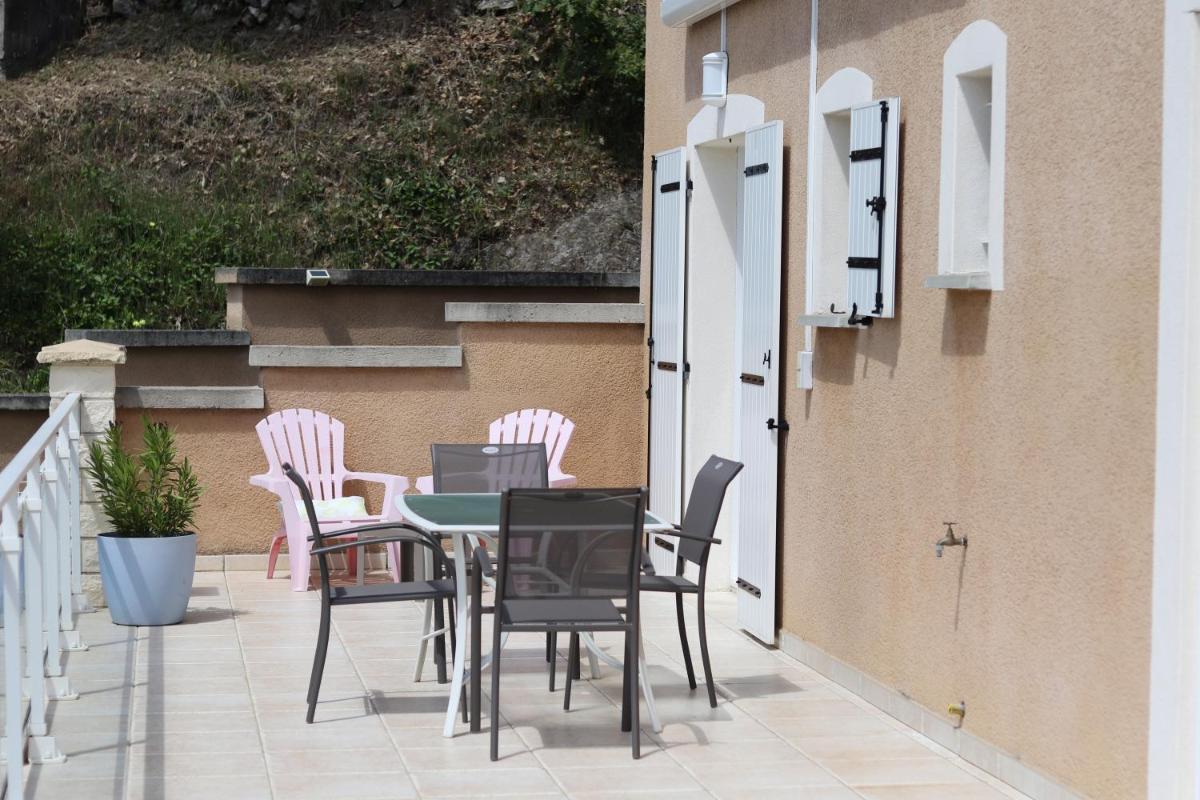 Family Suite with Balcony photo 3