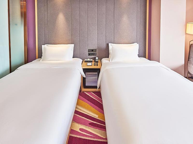 BUSINESS TWIN BED ROOM - Photo 4