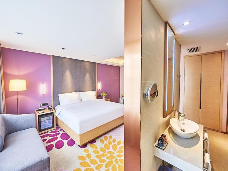 Executive King Room