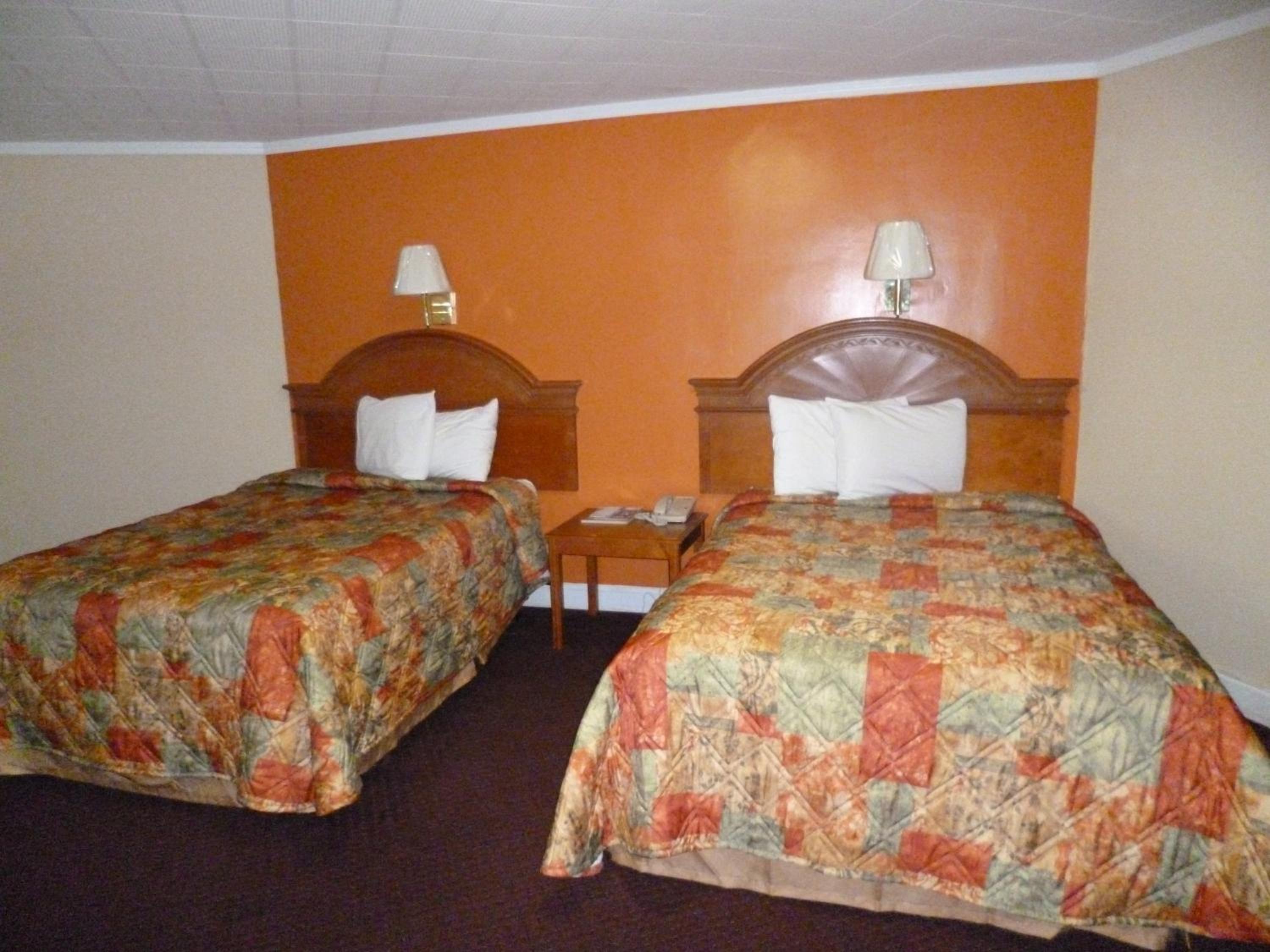 Double Room with Two Double Beds photo 1