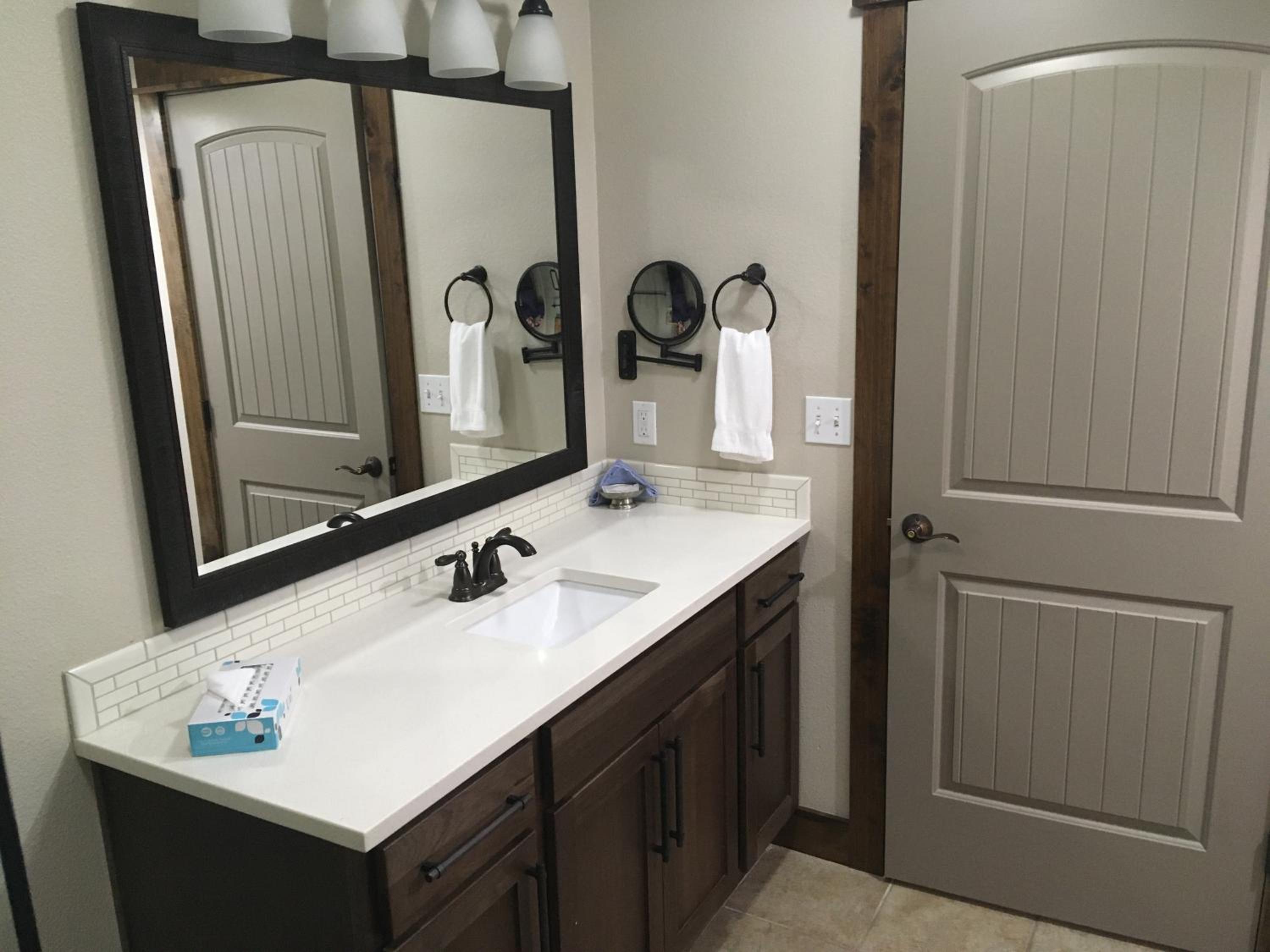 Deluxe Room, 1 Bedroom photo 3