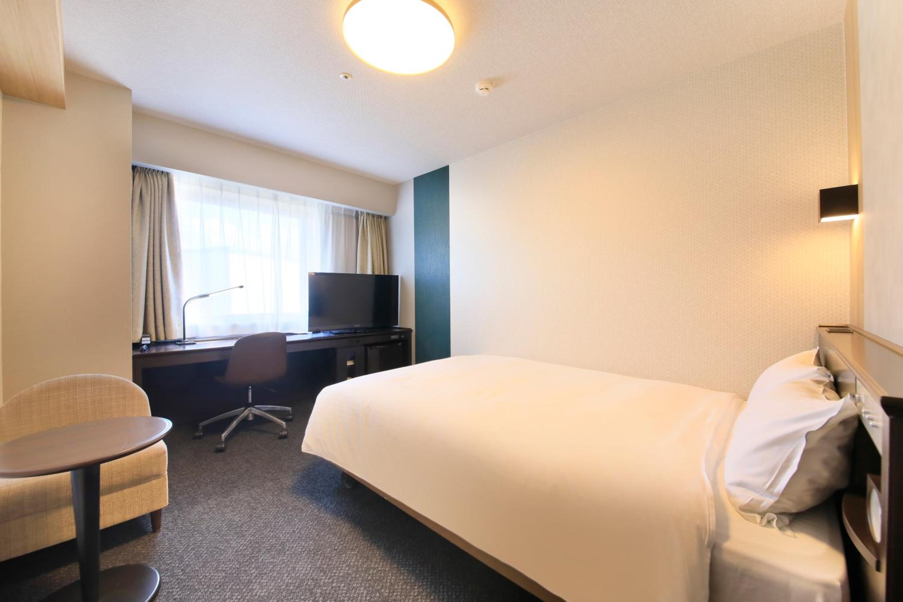 Single Room - Non-Smoking