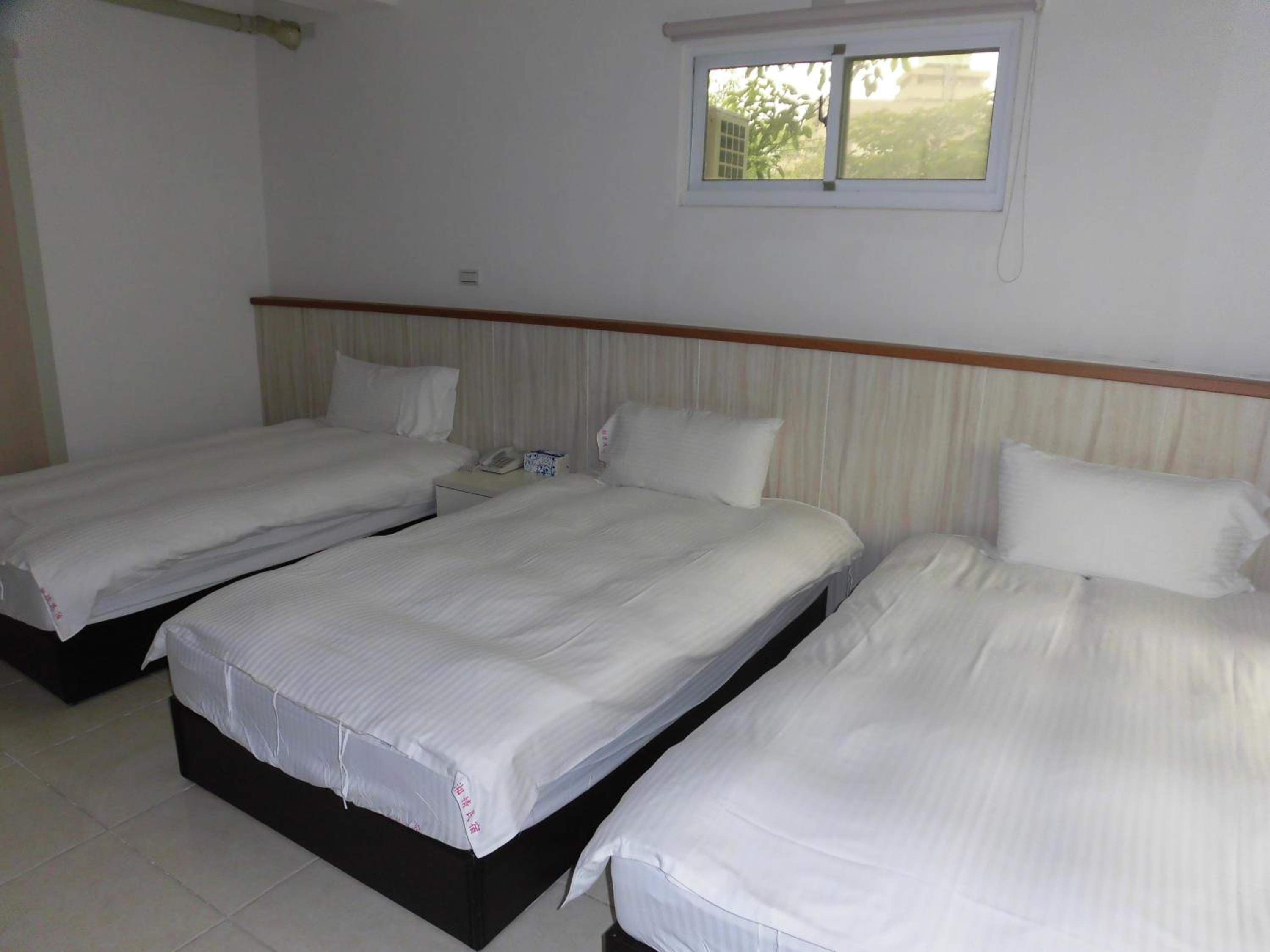 Triple Room with Bathroom photo 1