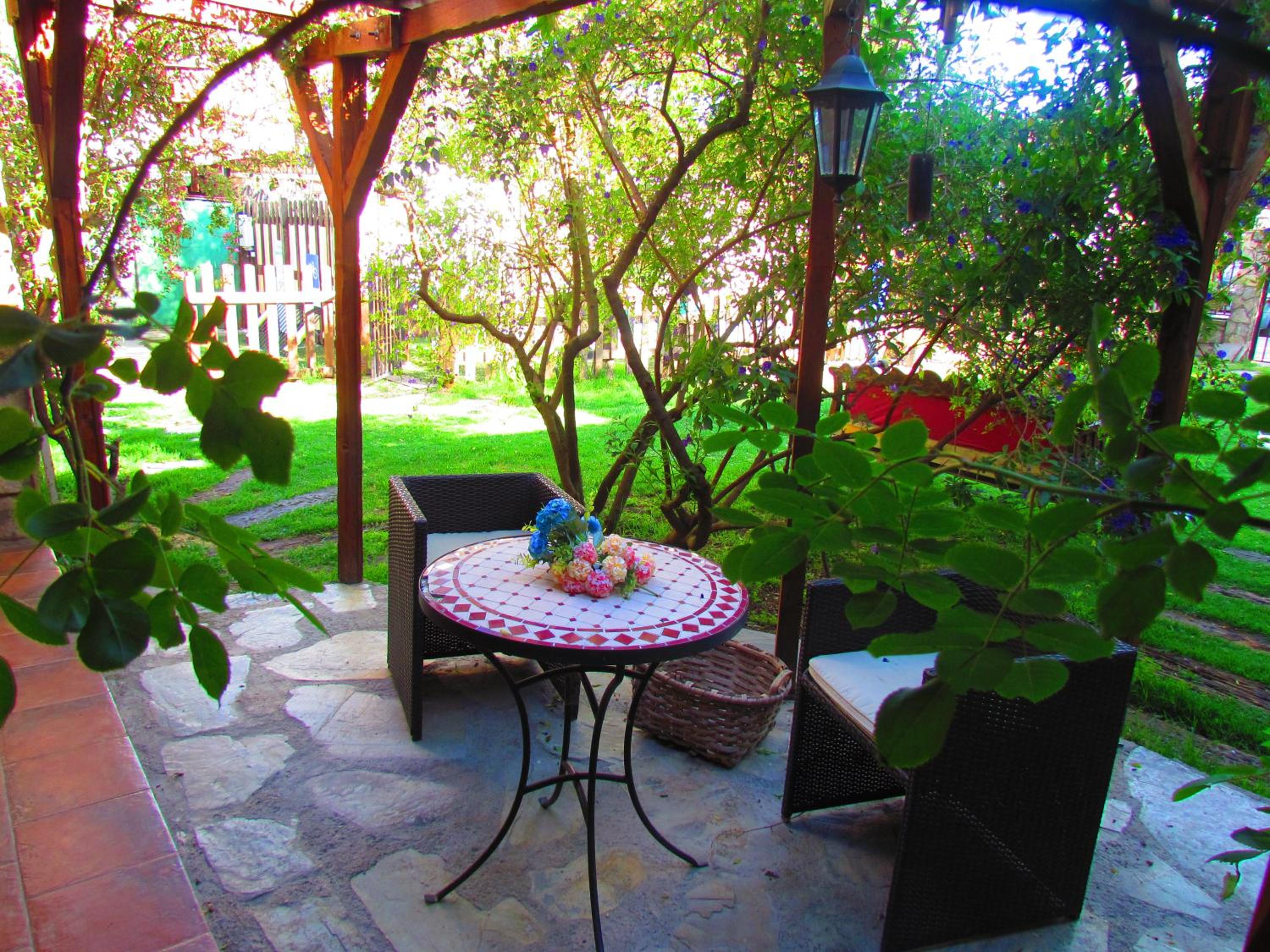 Apartment with Terrace - Photo 32