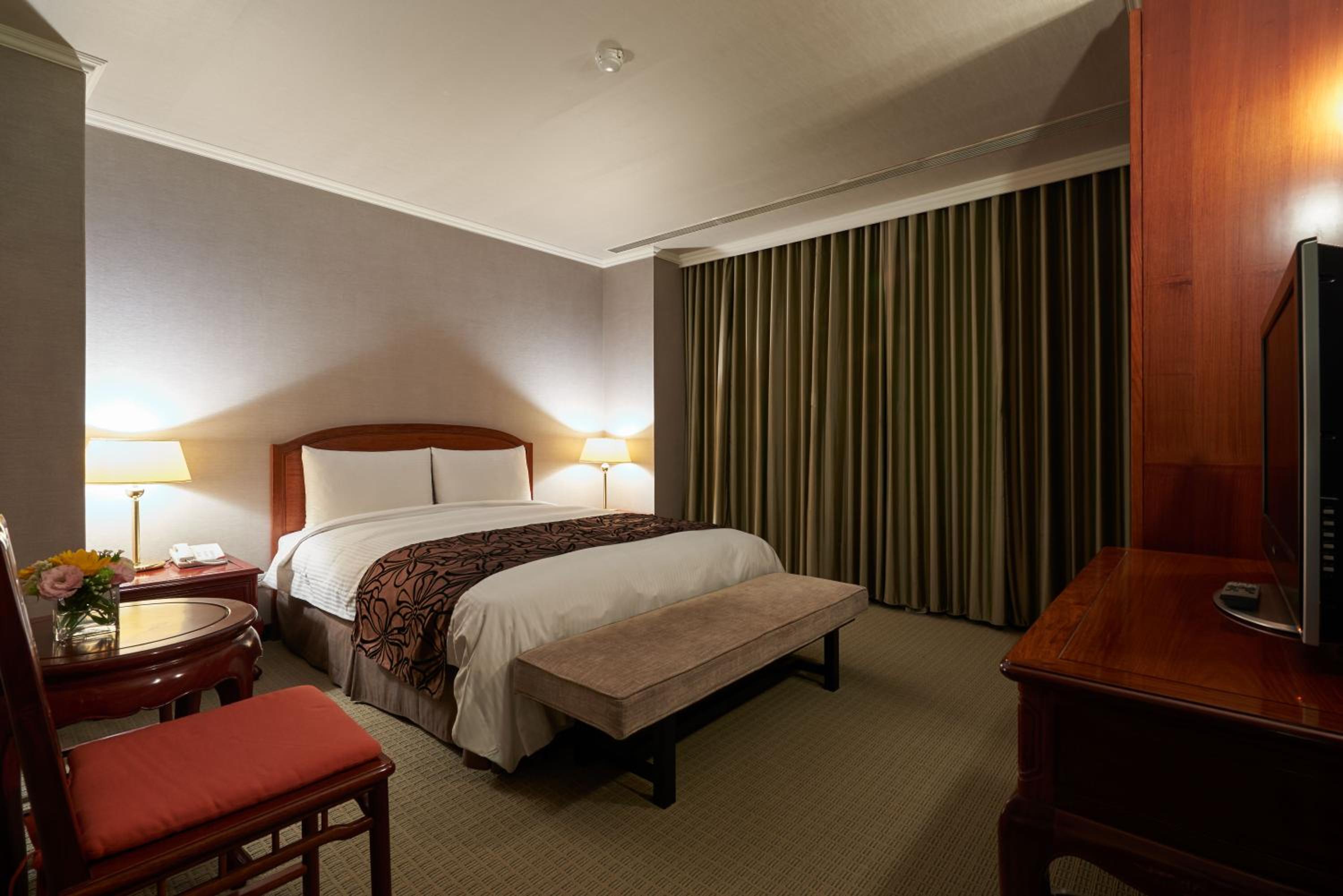 Deluxe Quadruple Room - Photo 3