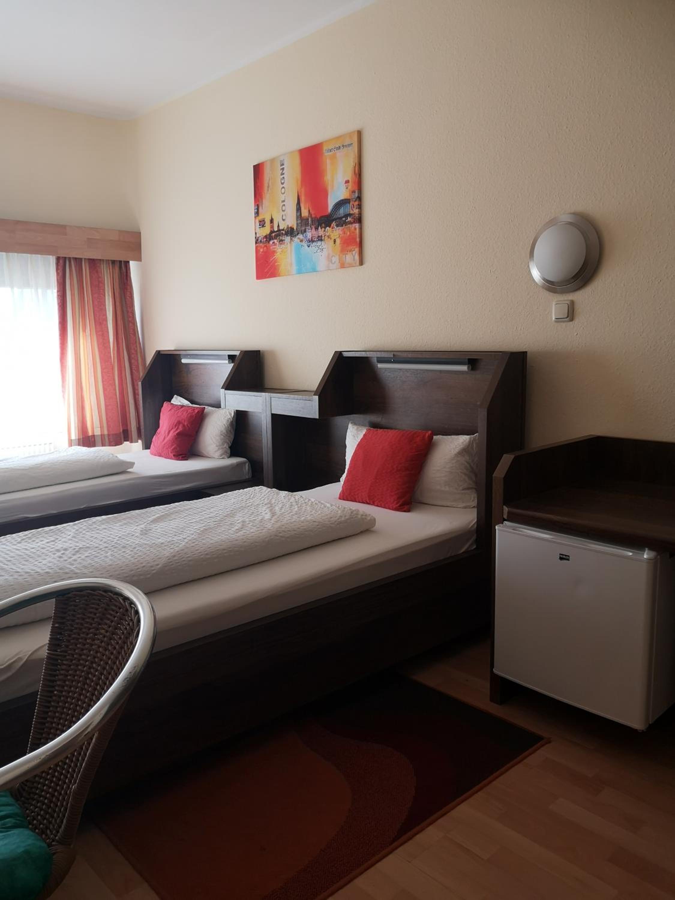 Twin Room - Photo 1