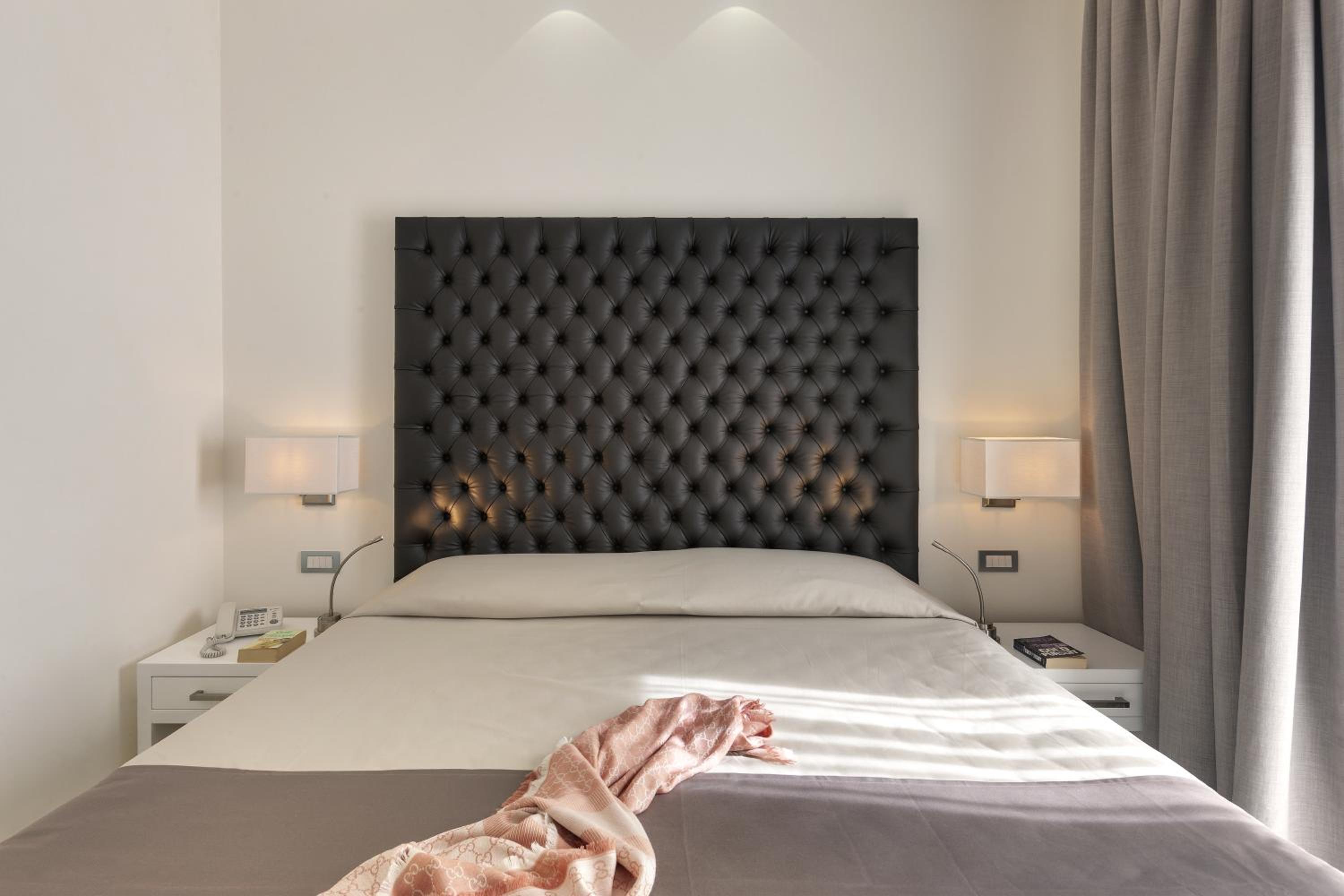 Superior Double Room - Photo 1